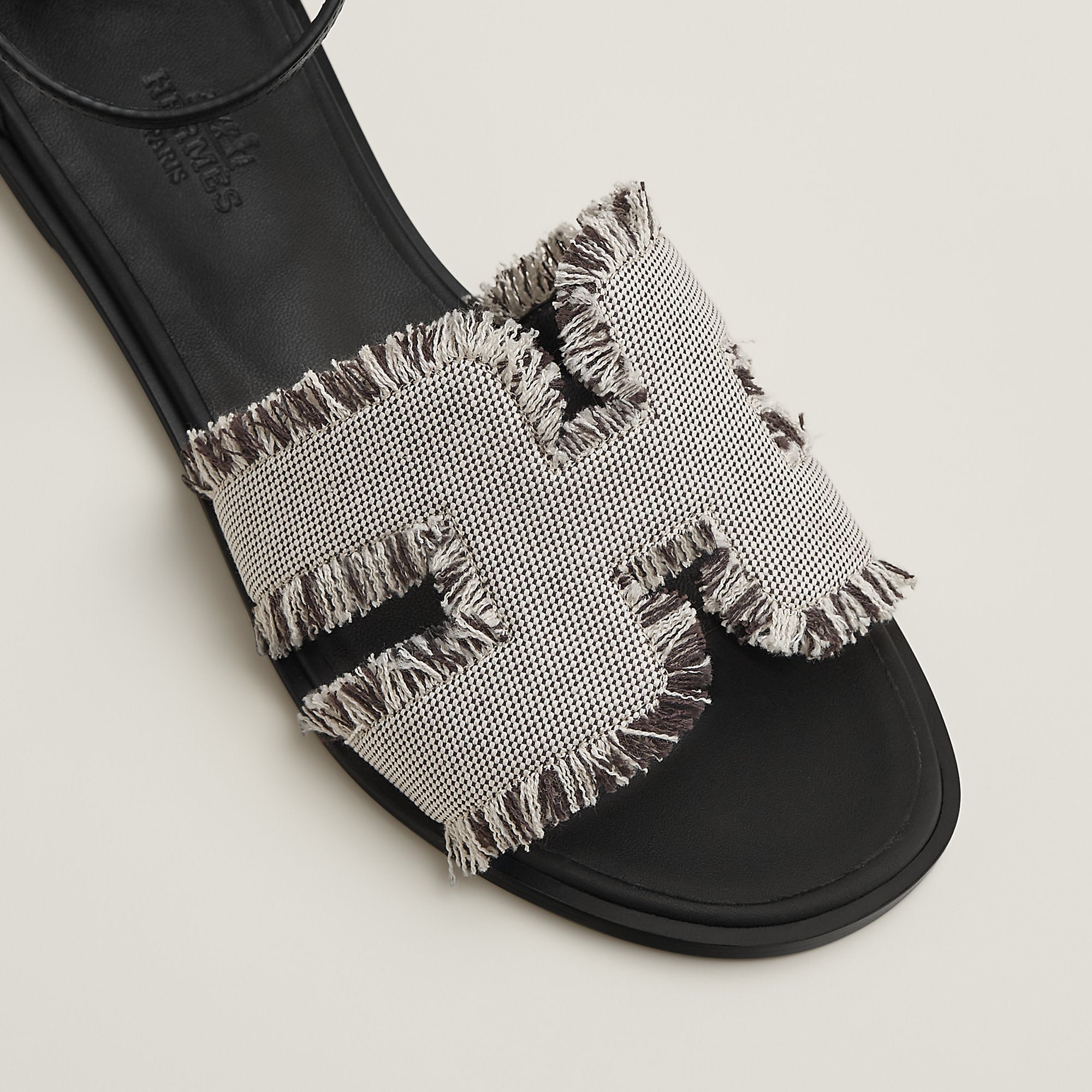Hermes Santorini Sandal Prunoir