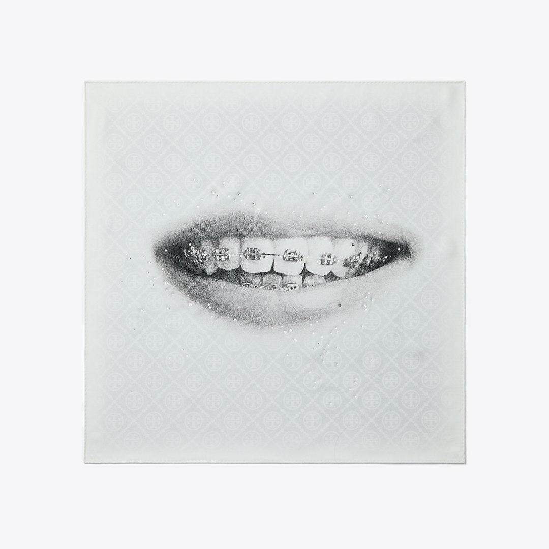 Tory Burch Say Cheese Neckerchief Grey
