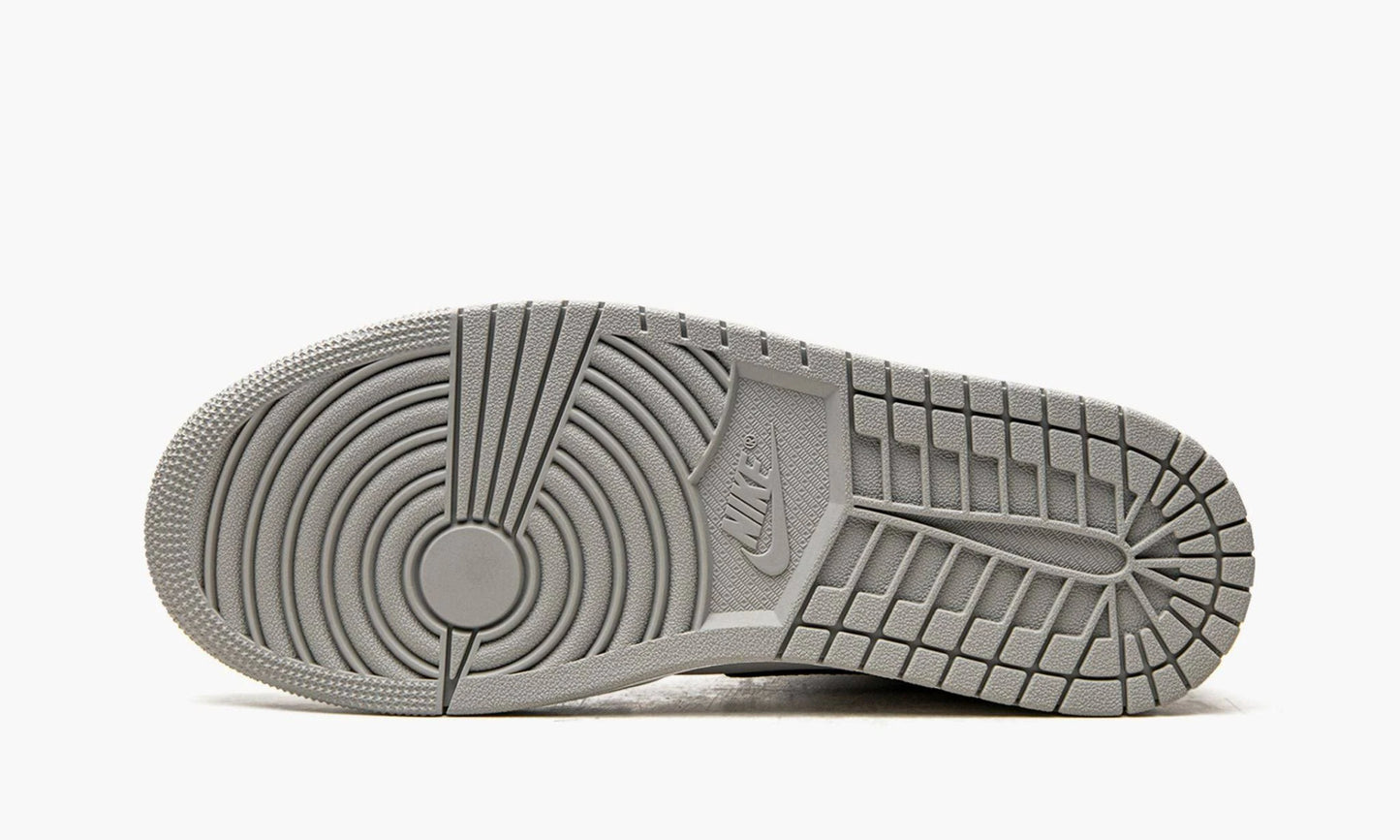 Air Jordan 1 Mid 'Anthracite / Light Smoke Grey'