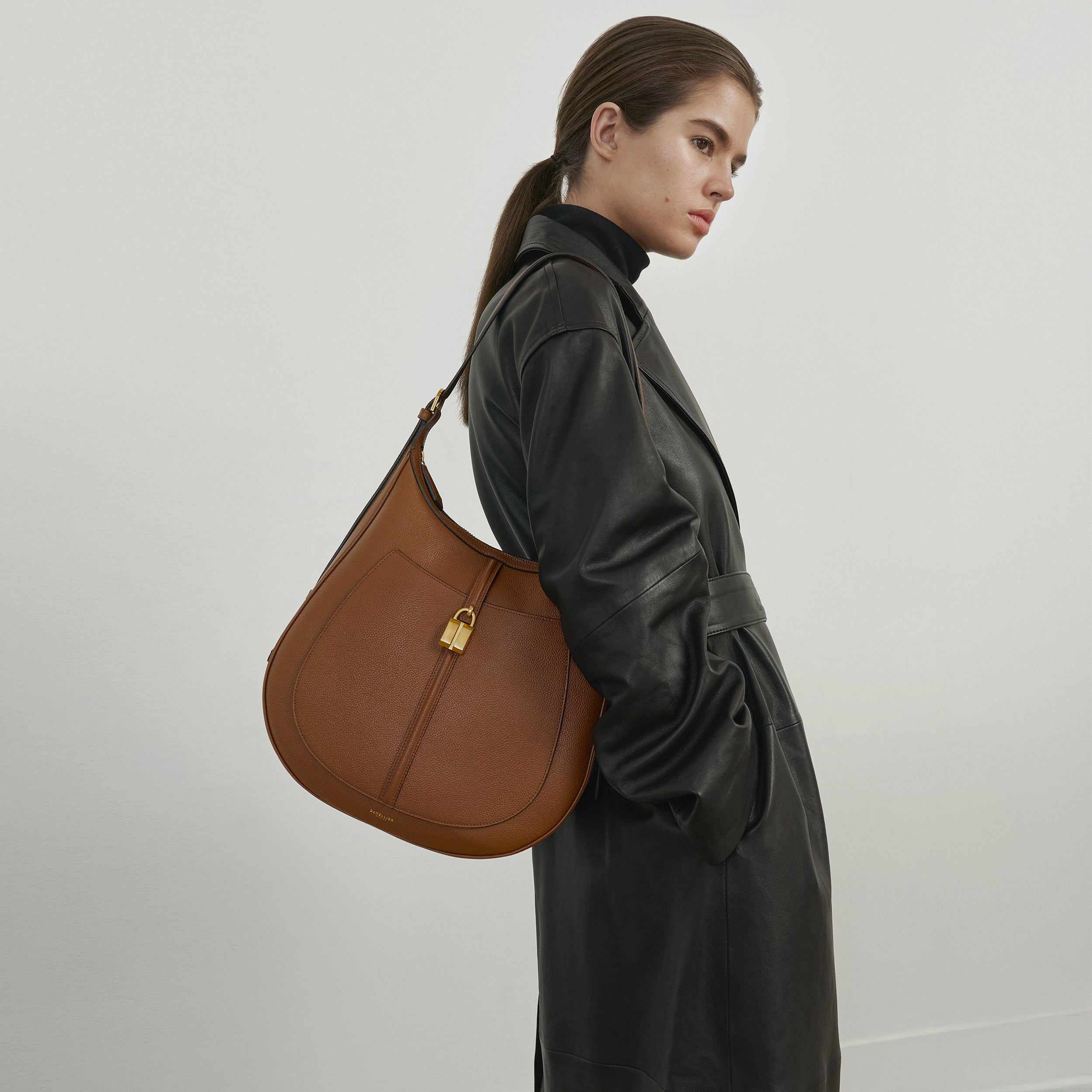DeMellier The Siena Hobo tan small grain