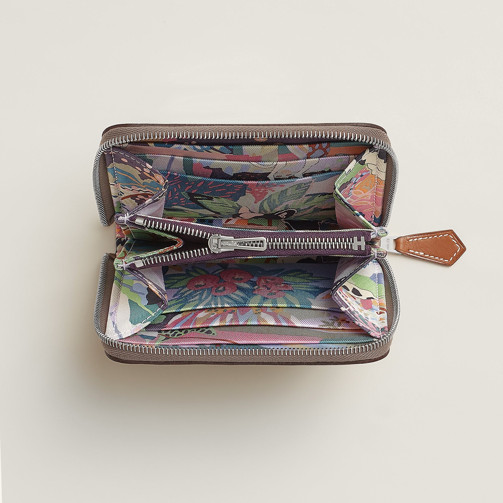 Hermes Silk'In Compact Wallet Toupe