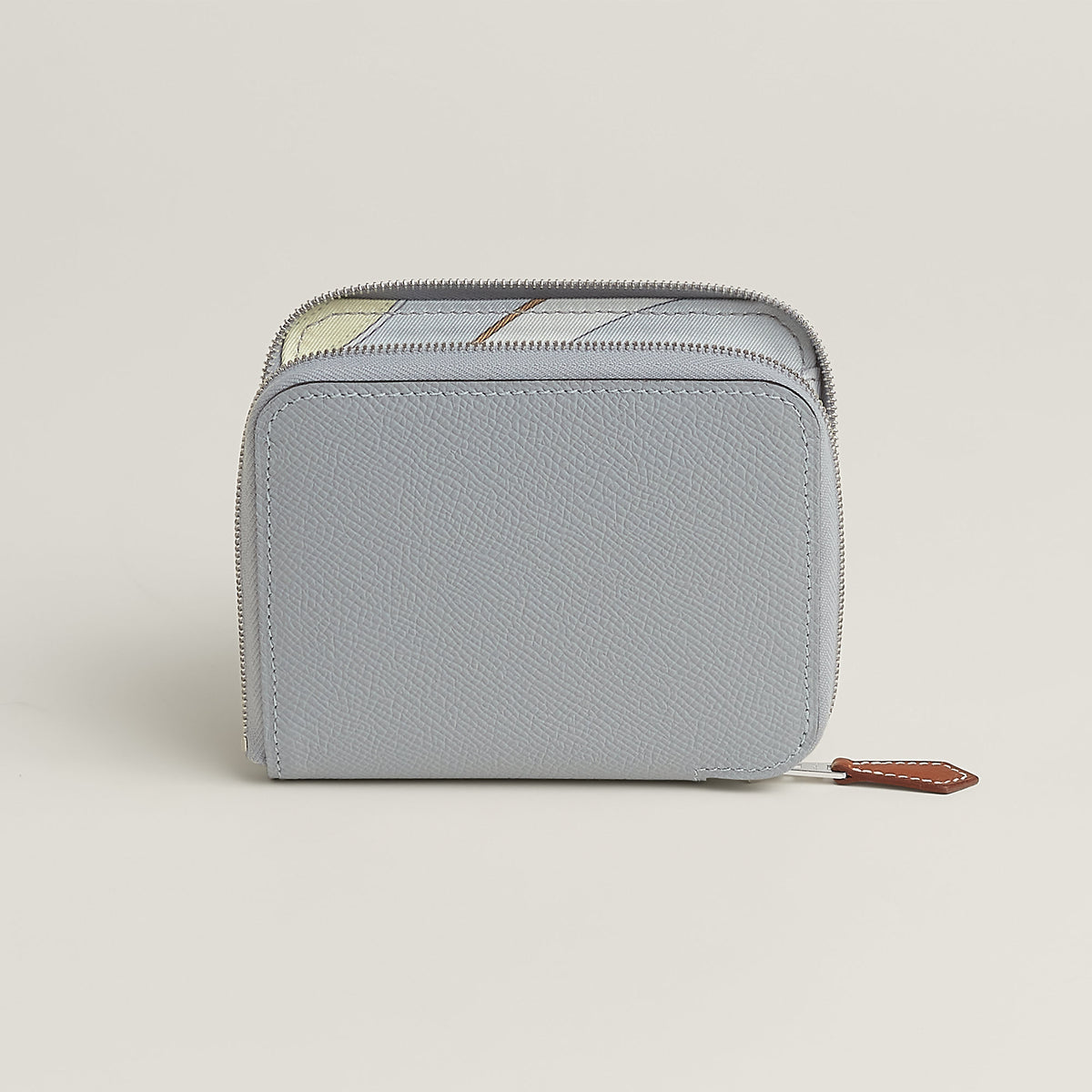 Hermes Silk'In Compact Wallet Gris Pantin