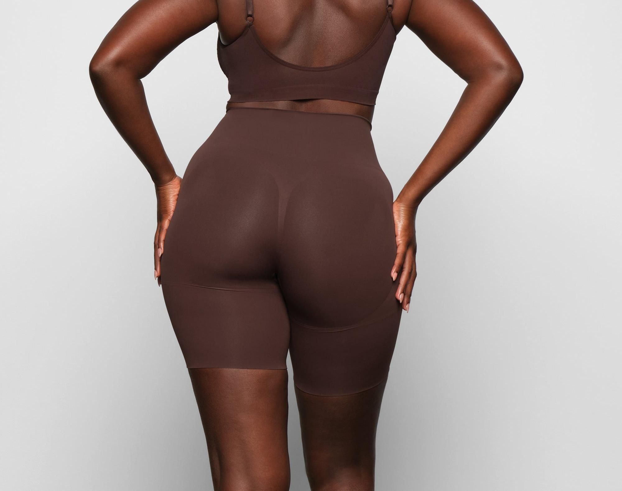 Skims Seamless Sculpt Butt Lifting Short Cocoa