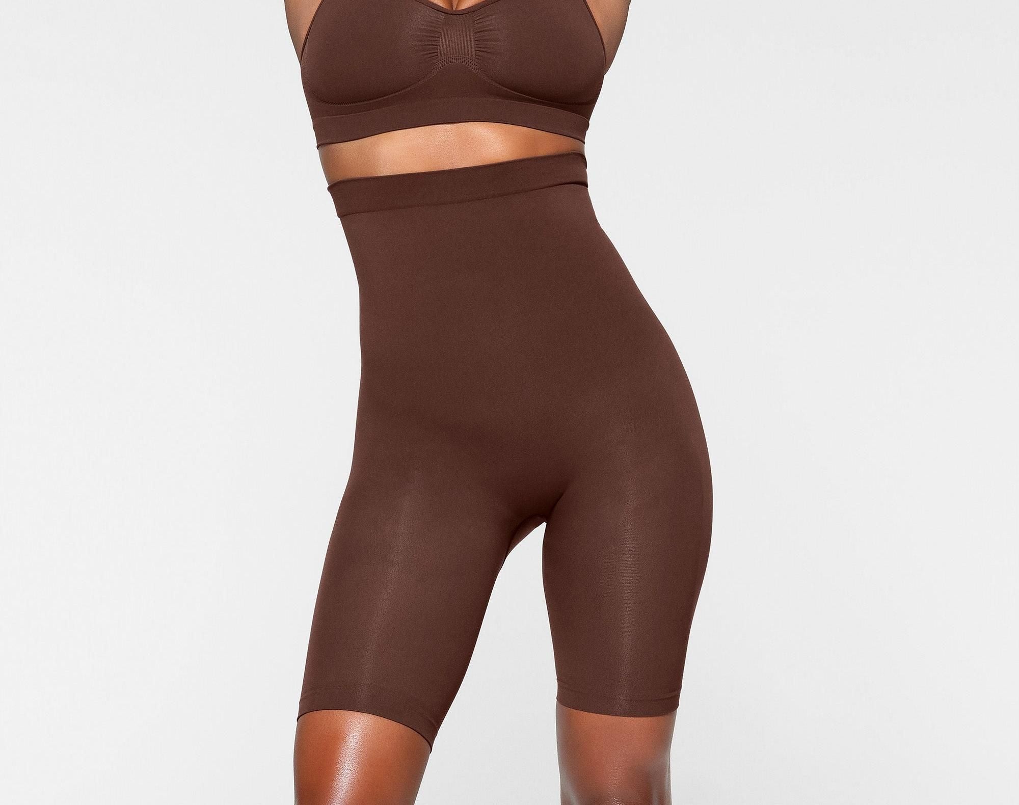 Skims Seamless Sculpt High-Waisted Above The Knee Short Cocoa