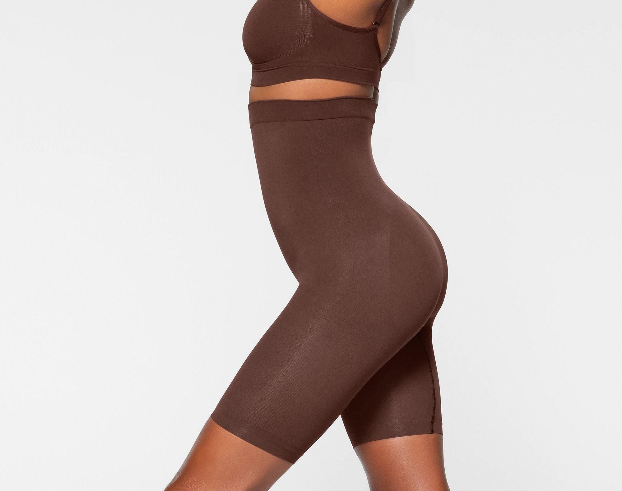 Skims Seamless Sculpt High-Waisted Above The Knee Short Cocoa