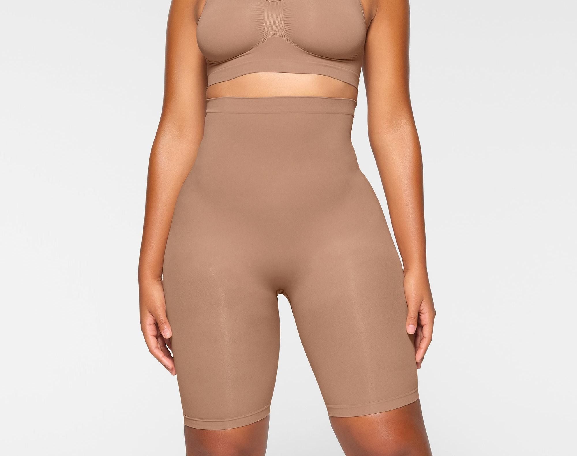 Skims Seamless Sculpt High-Waisted Above The Knee Short Sienna