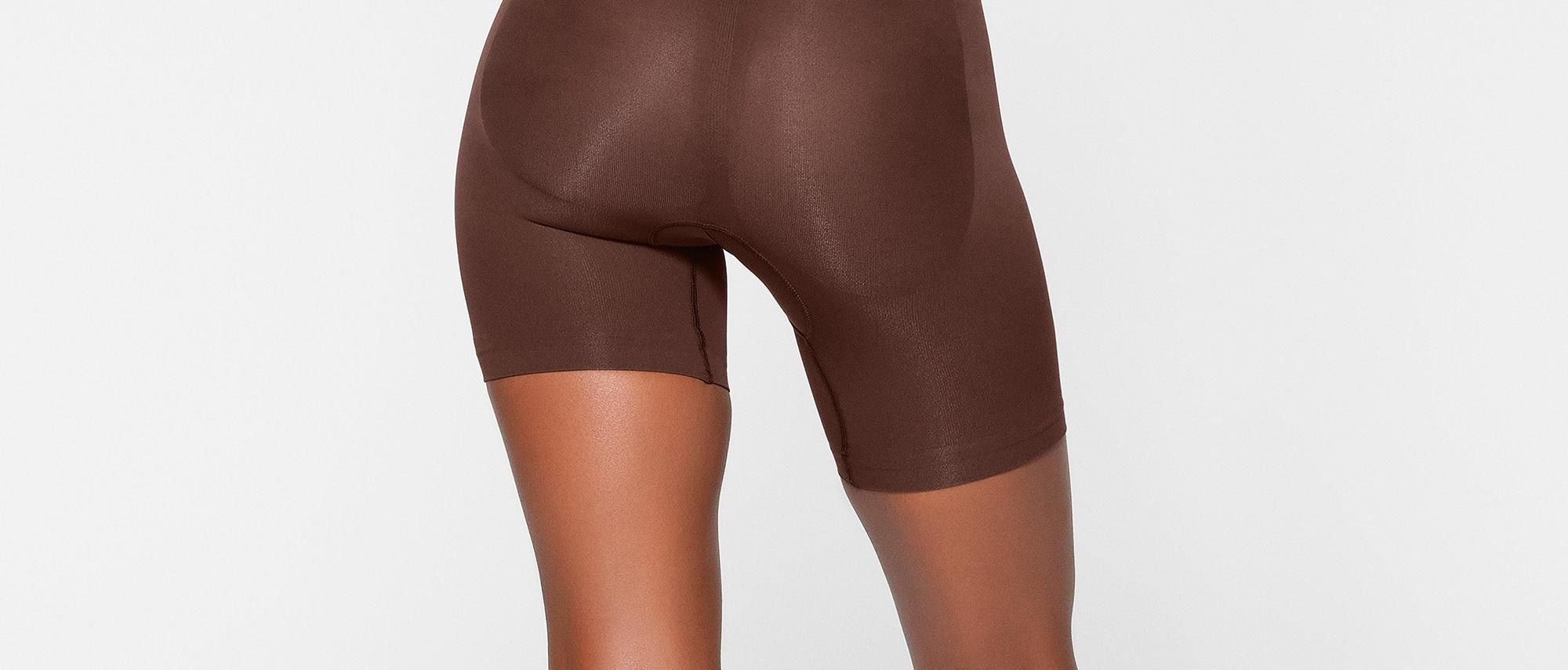 Skims Seamless Sculpt Mid Thigh Short Cocoa