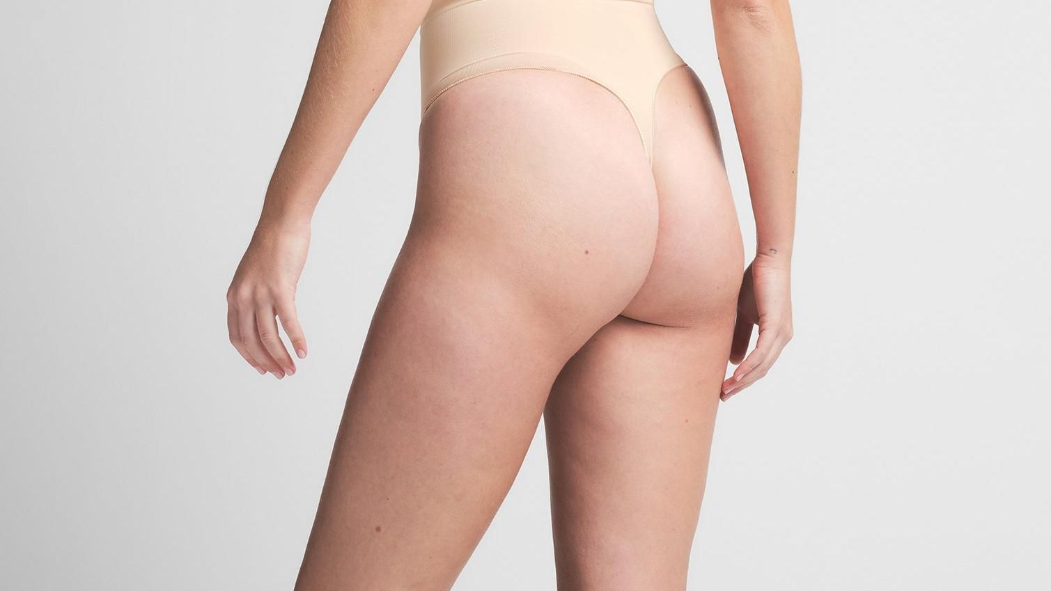 Skims Seamless Sculpt Mid Waist Thong Sand