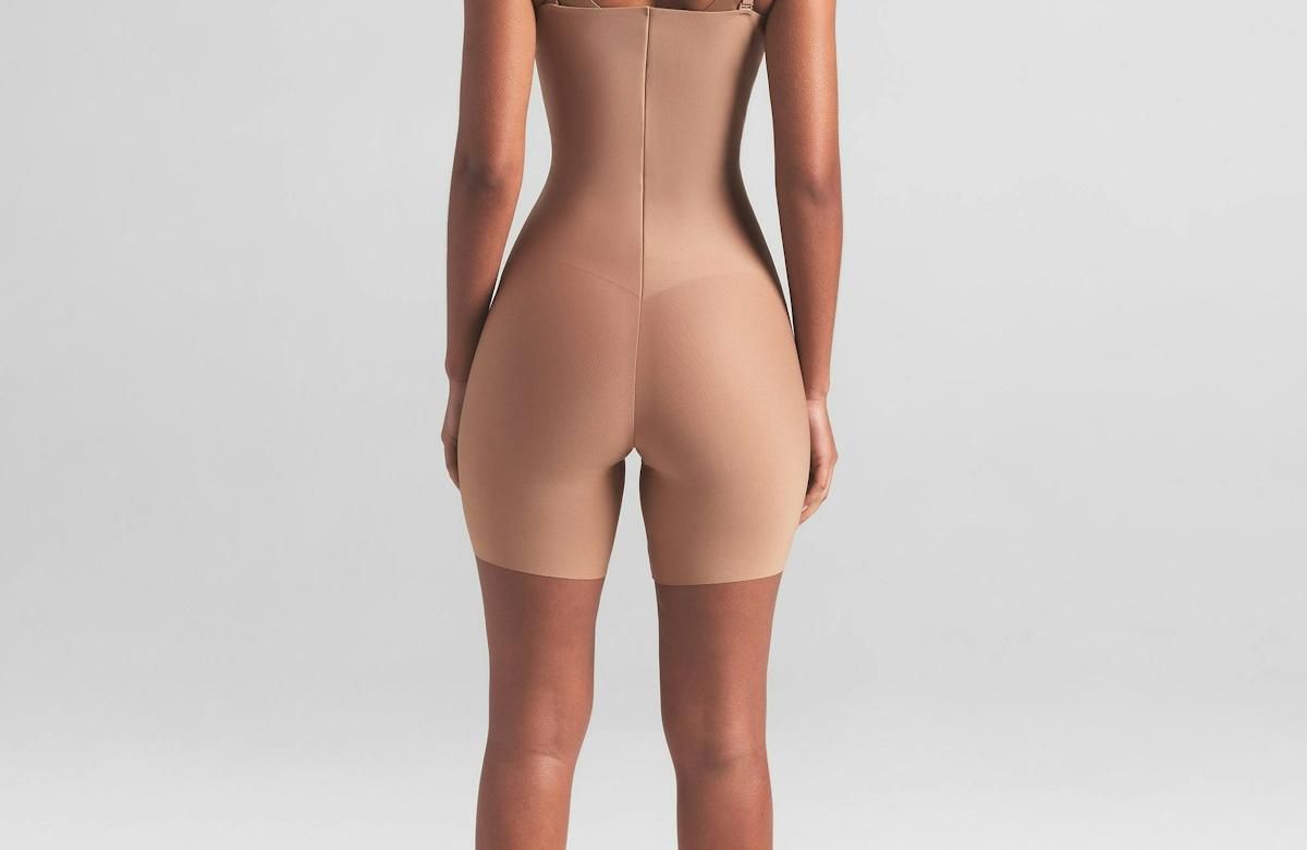 Skims Body Core Sculpt Open Bust Mid Thigh Bodysuit