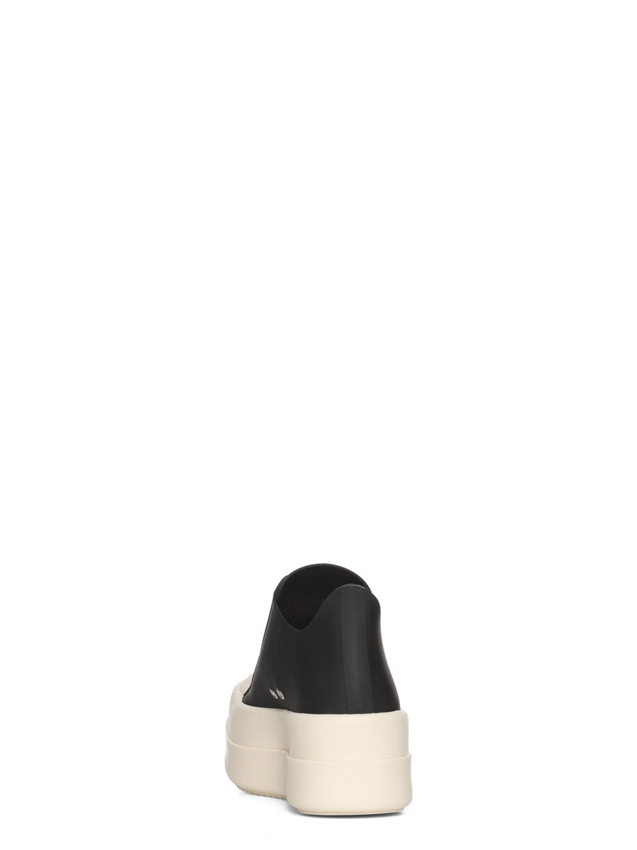 #color_black-milk-milk