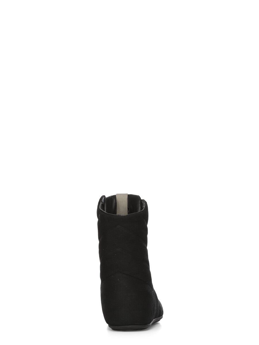 #color_black-black