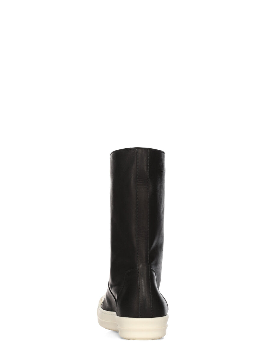 #color_black-milk-milk