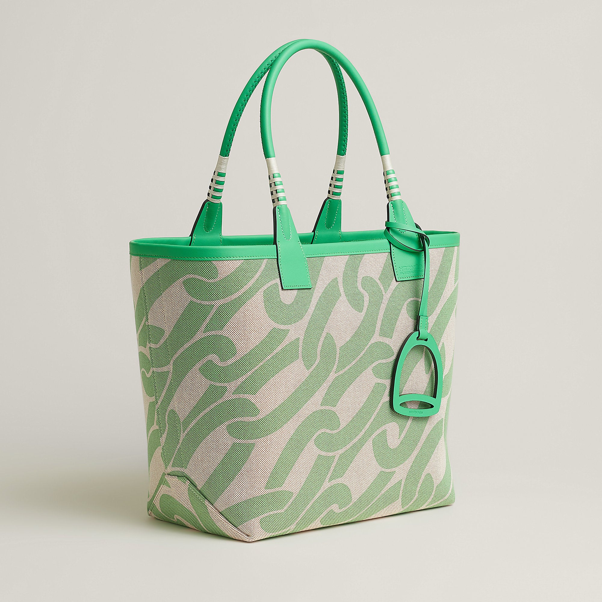Hermes Steeple 28 Bag Vert Comics