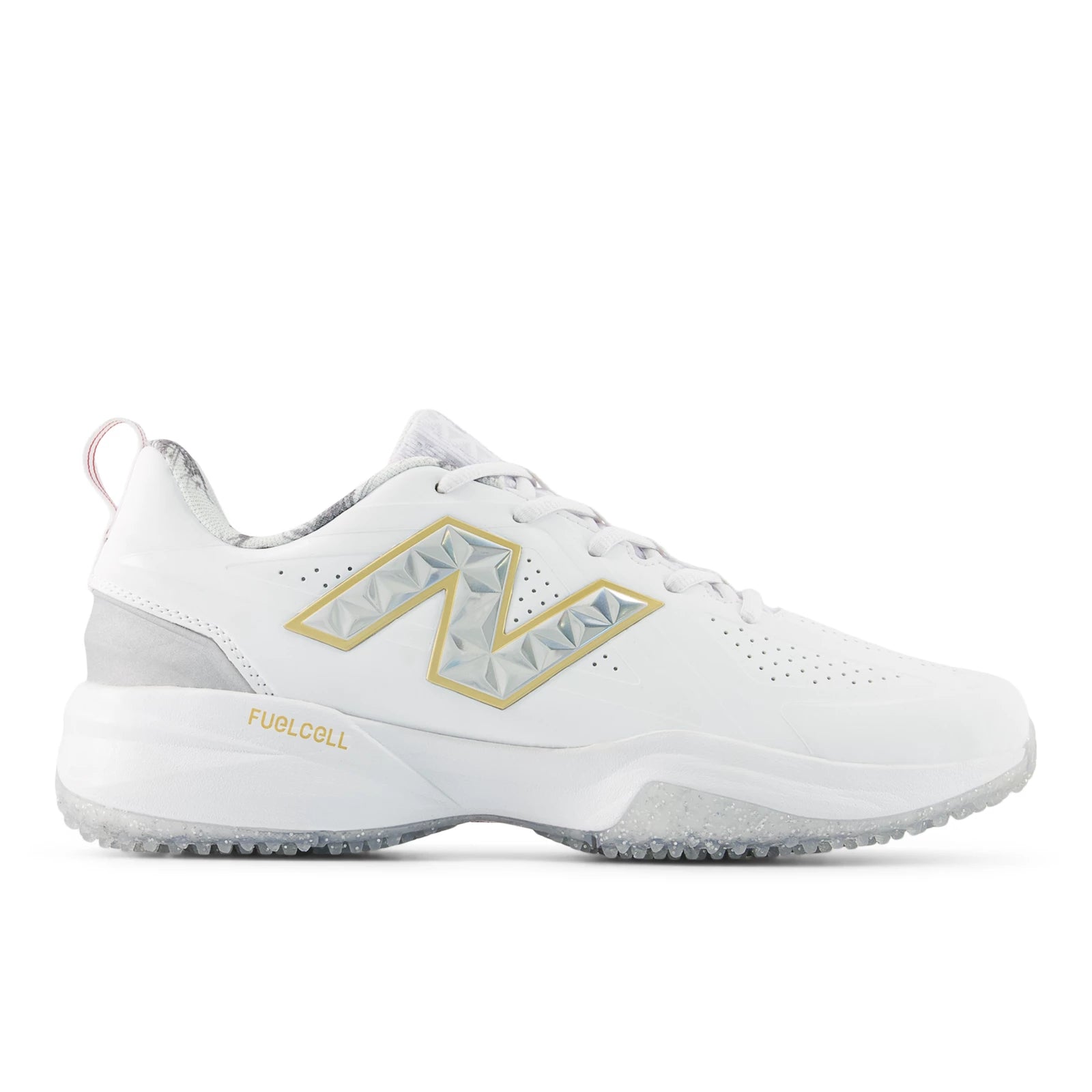 New Balance Fuse V5 Turf Ring Season White With Metallic Gold And Metallic Silver Womens White With Metallic Gold And Metallic Silver