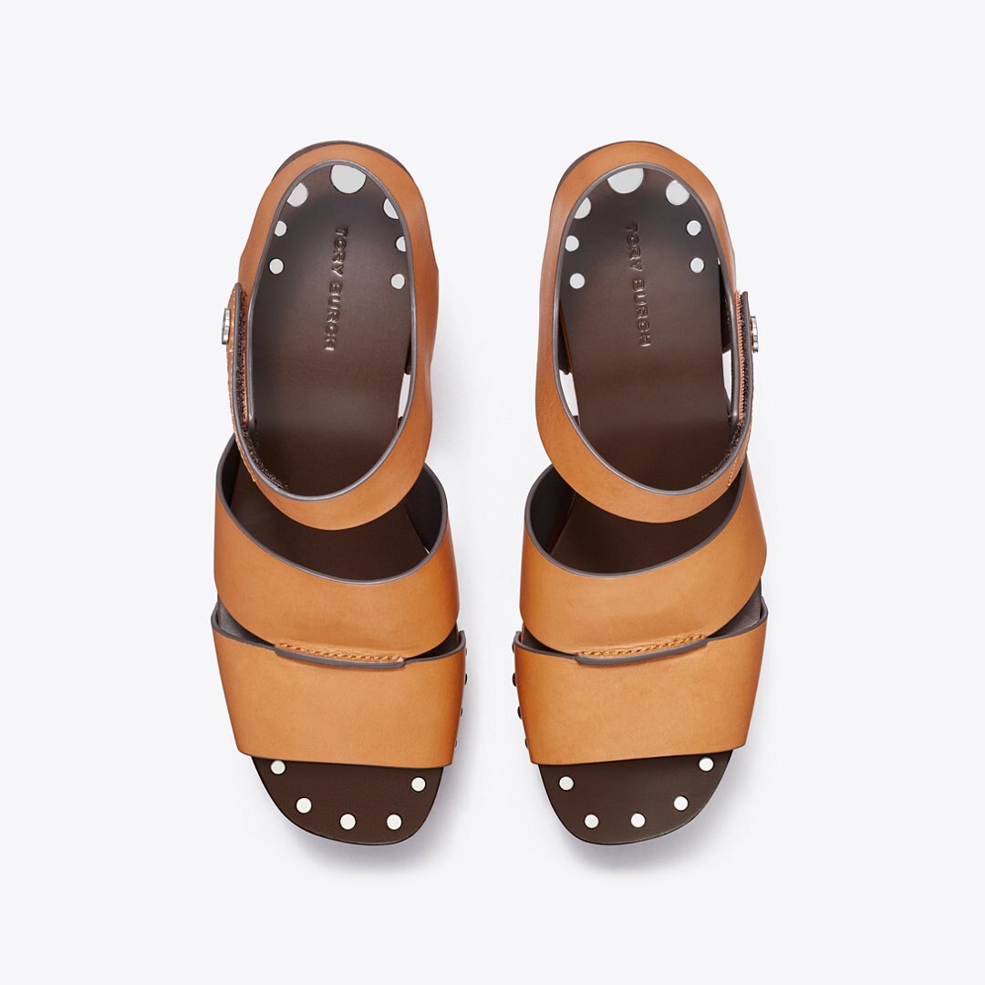 Tory Burch Studded Platform Wedge Camello