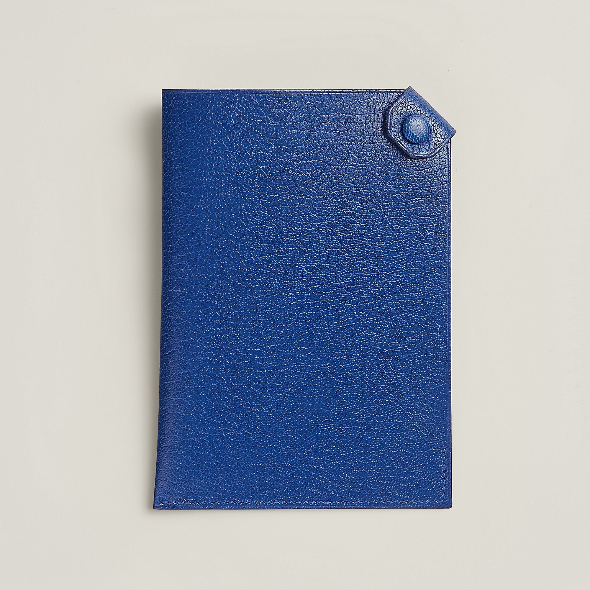 Hermes Tarmac Passport Holder Ssame