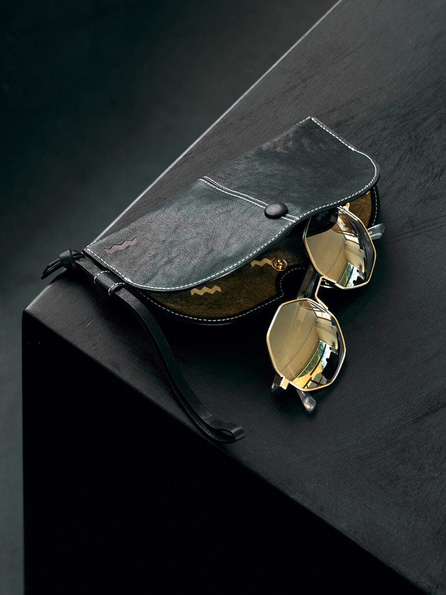 Songmont The Yore Glasses Case Onyx
