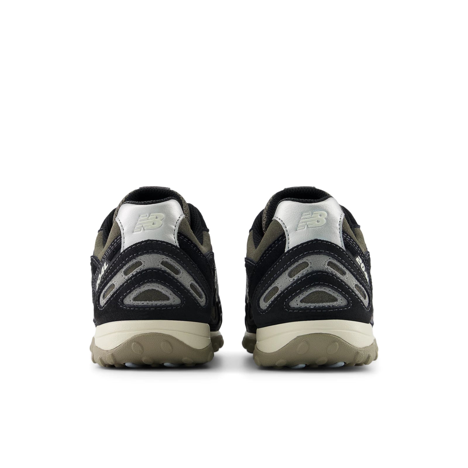 New Balance 204L Black With Magnet Black With Magnet