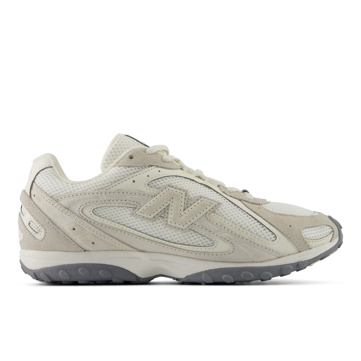 New Balance 204L Beige