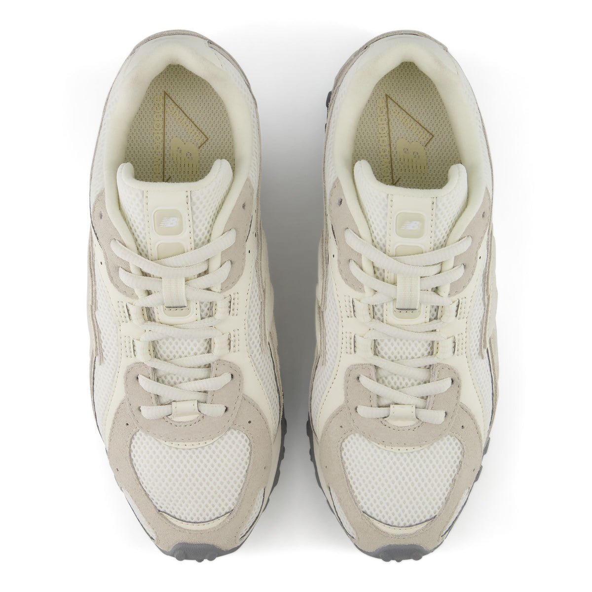 New Balance 204L Beige