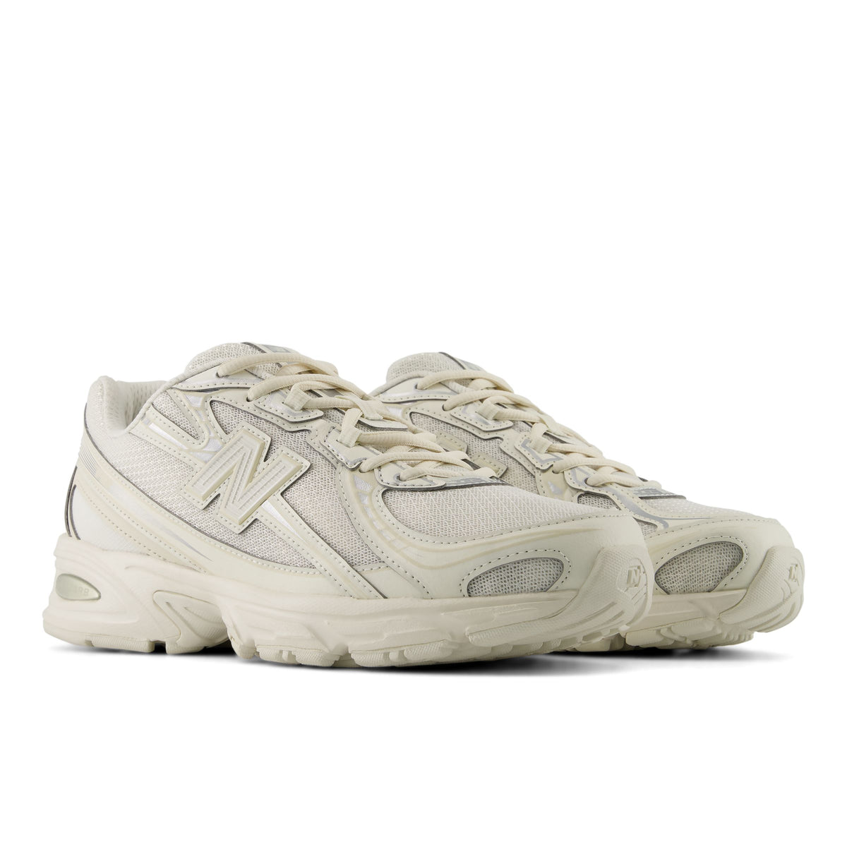 New Balance 740 White