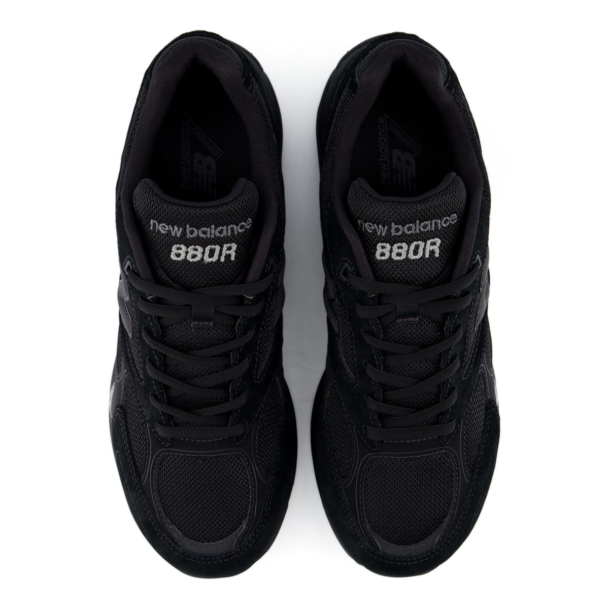 New Balance 880R Black