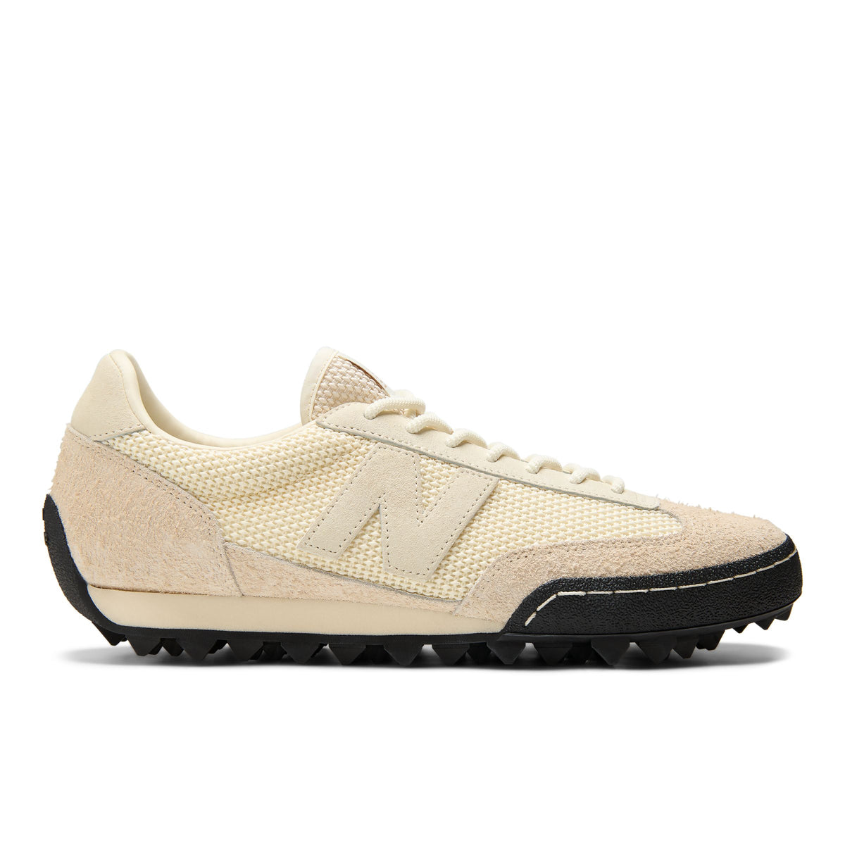 New Balance Ald X New Balance Gator Run Hairy Suede Beige