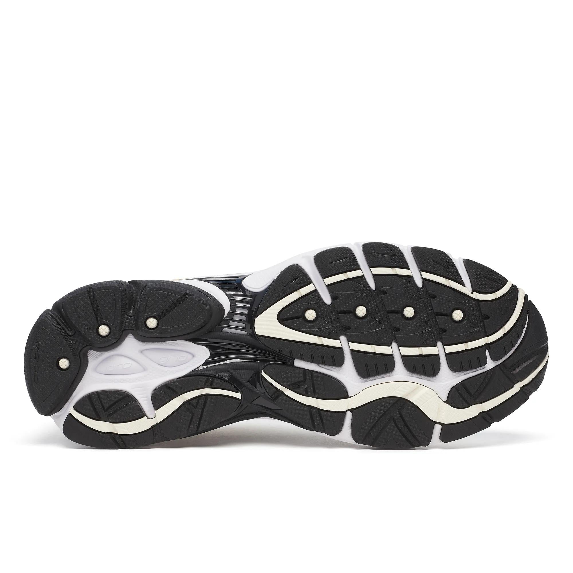 Saucony ProGrid Omni 9 Silver | Gold