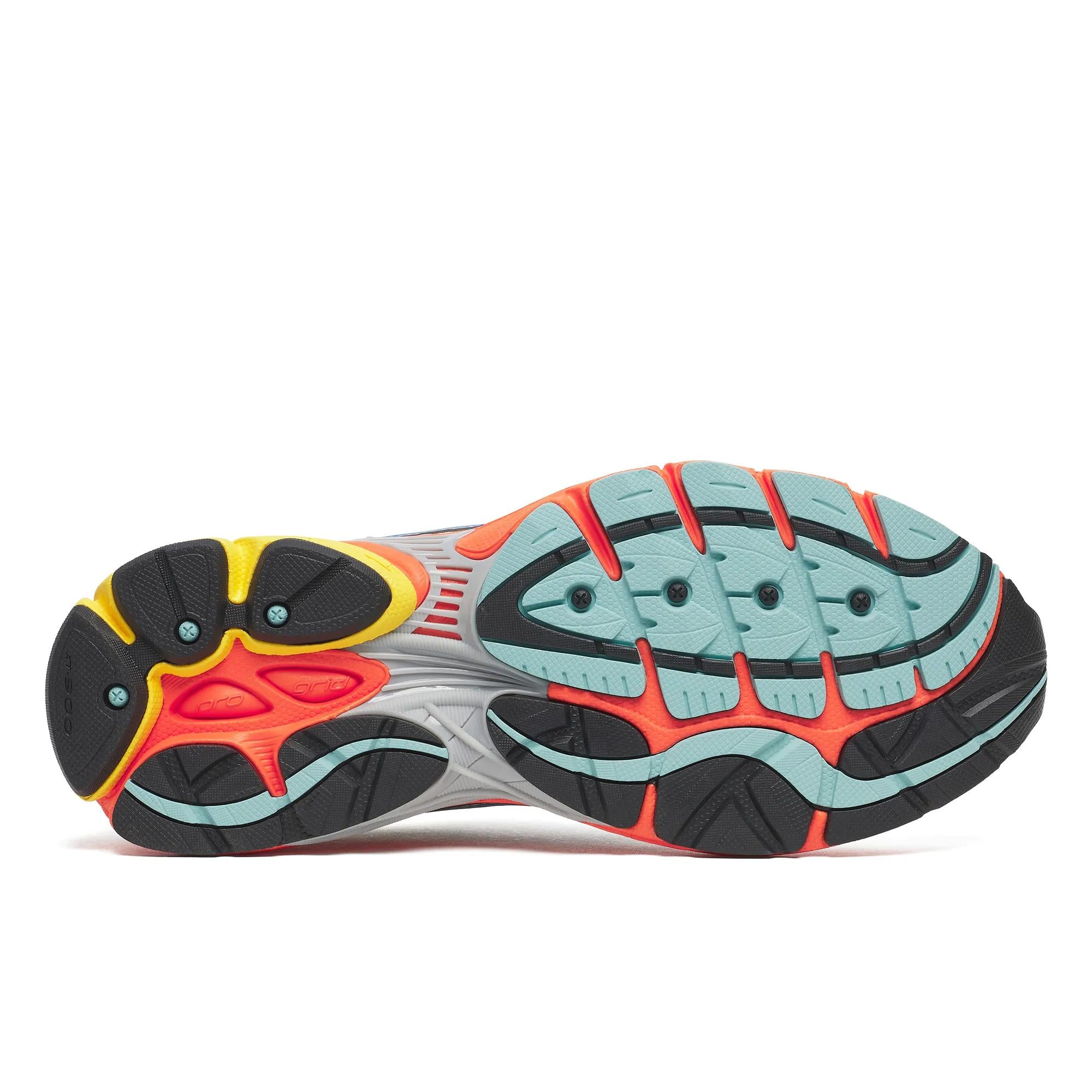 Saucony ProGrid Omni 9 White | Multi