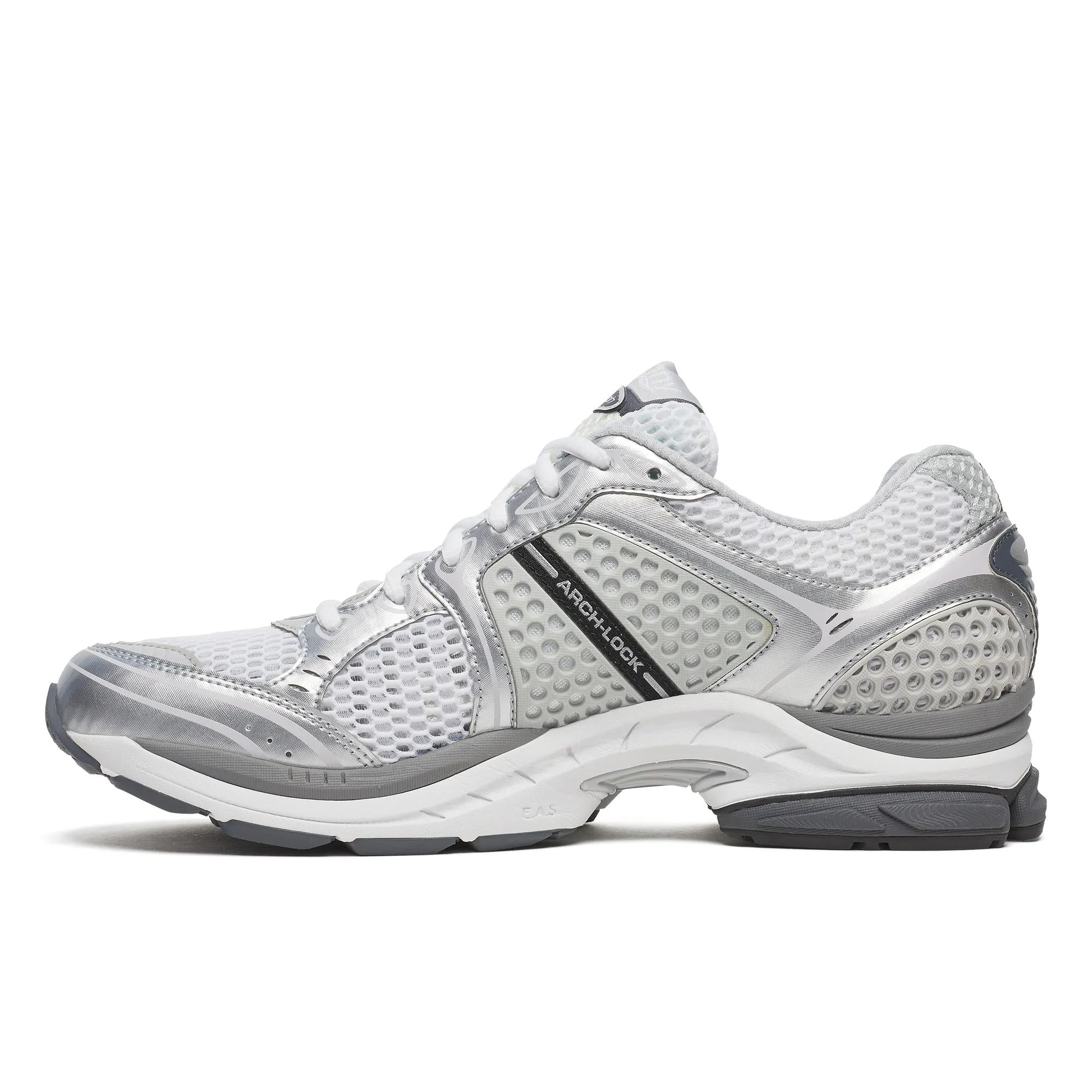 Saucony ProGrid Triumph 4 White | Silver