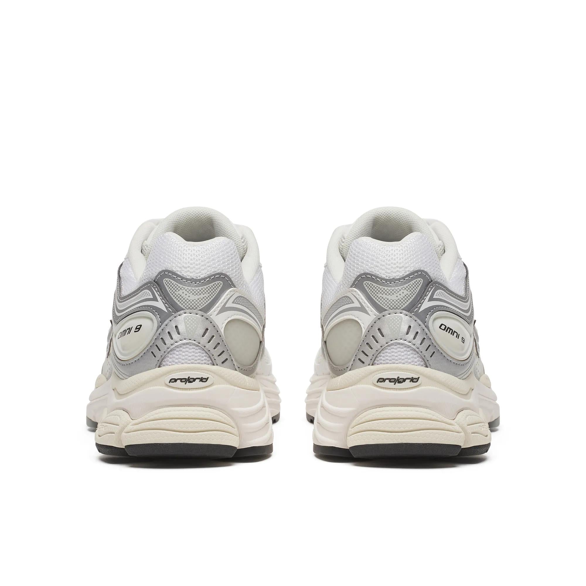 Saucony ProGrid Omni 9 TMY White | Silver