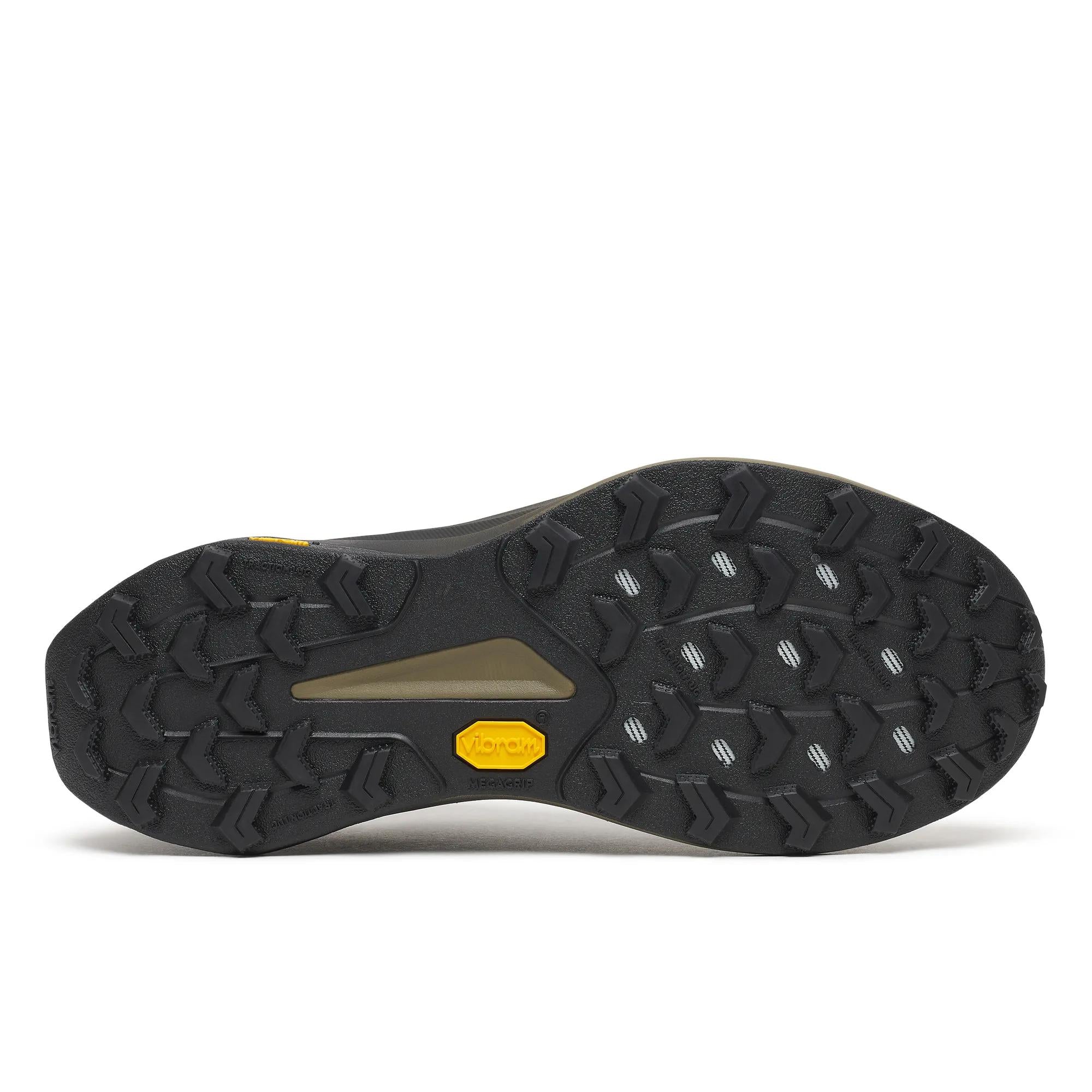Saucony Men's Peregrine 16 Field | Black