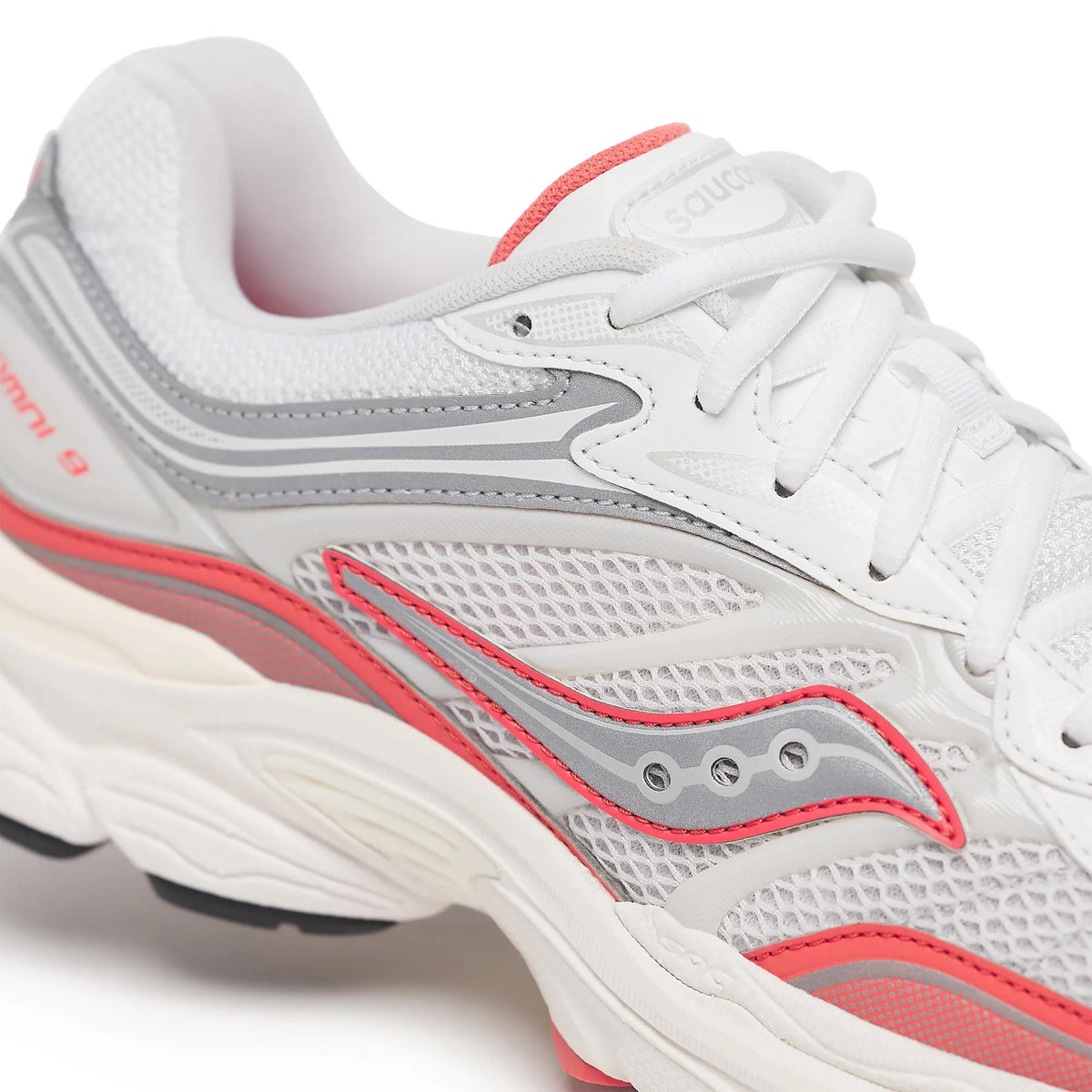 Saucony ProGrid Omni 9 TMY Ivory | Coral