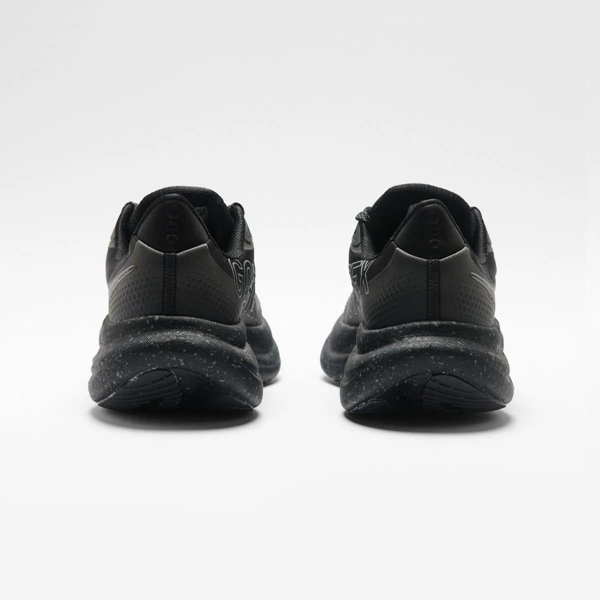 Saucony Women's Triumph 23 GTX Triple Black