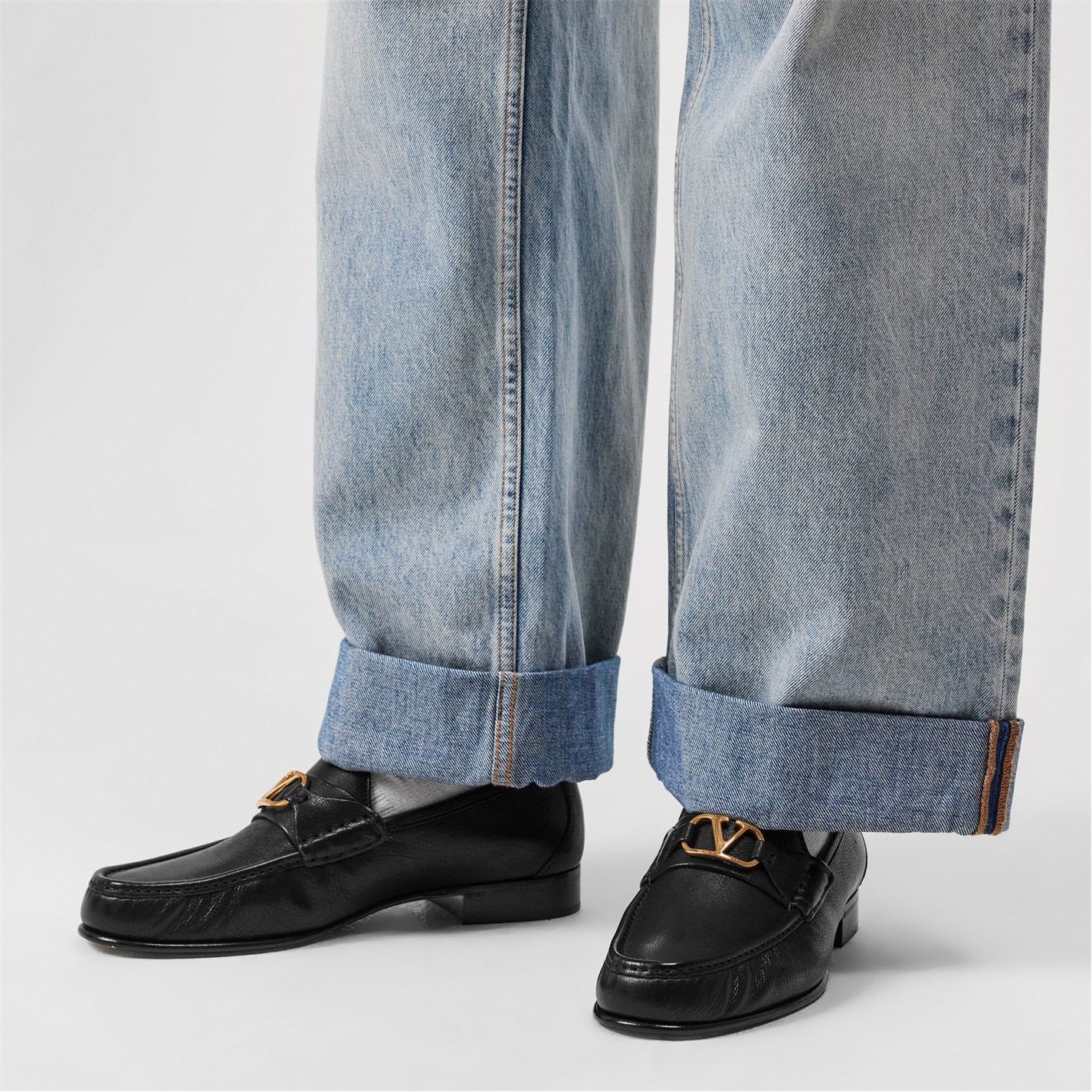 Vlogo Signature Loafers Nero