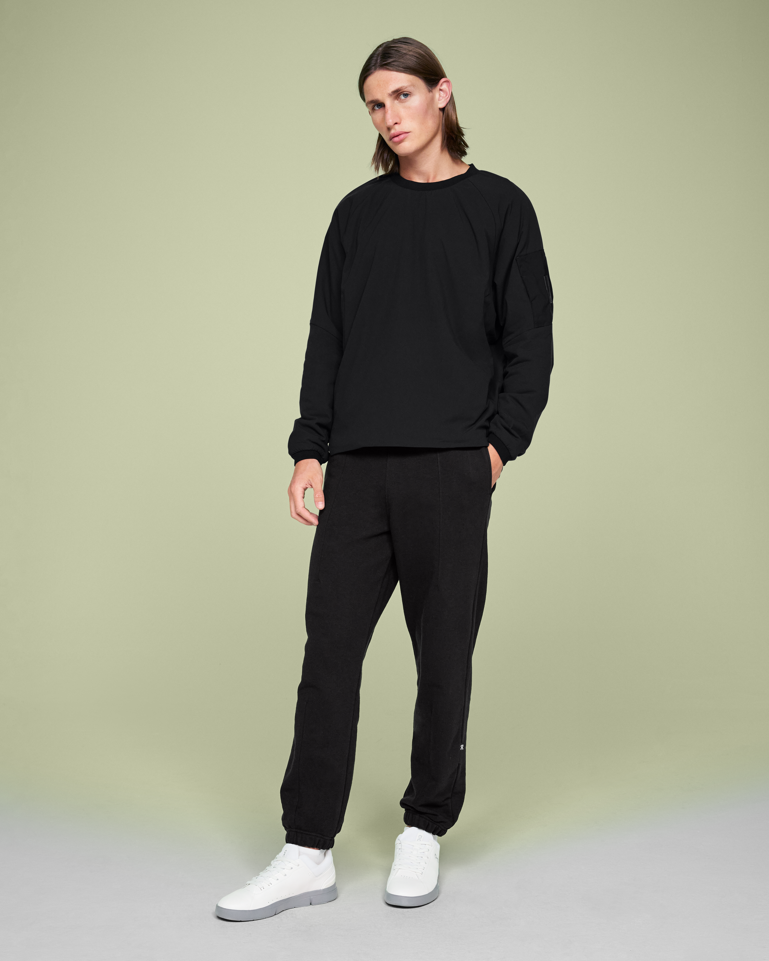 On Studio Pullover Black