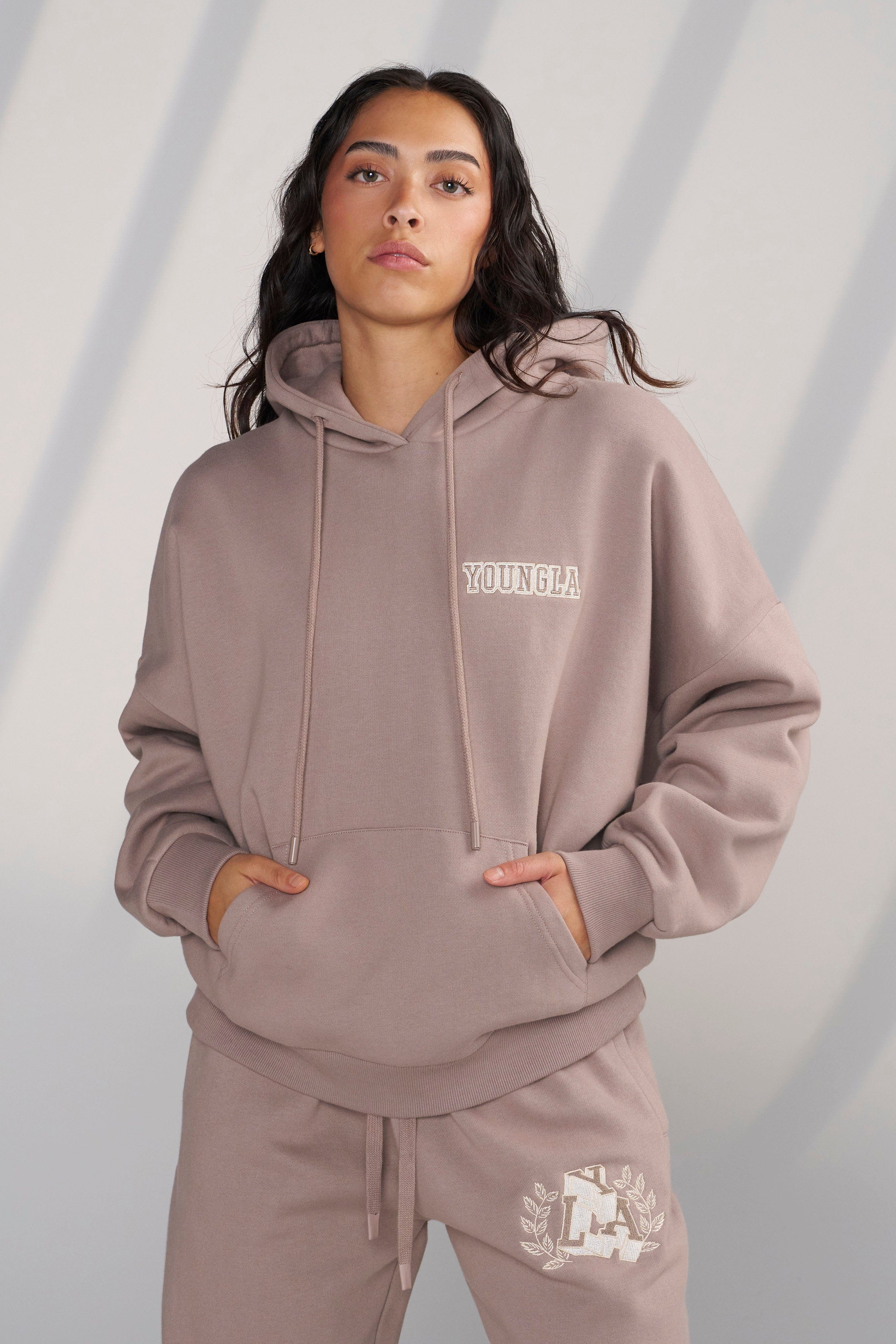 YoungLA W524 - Teddy Hoodie Vintage Taupe