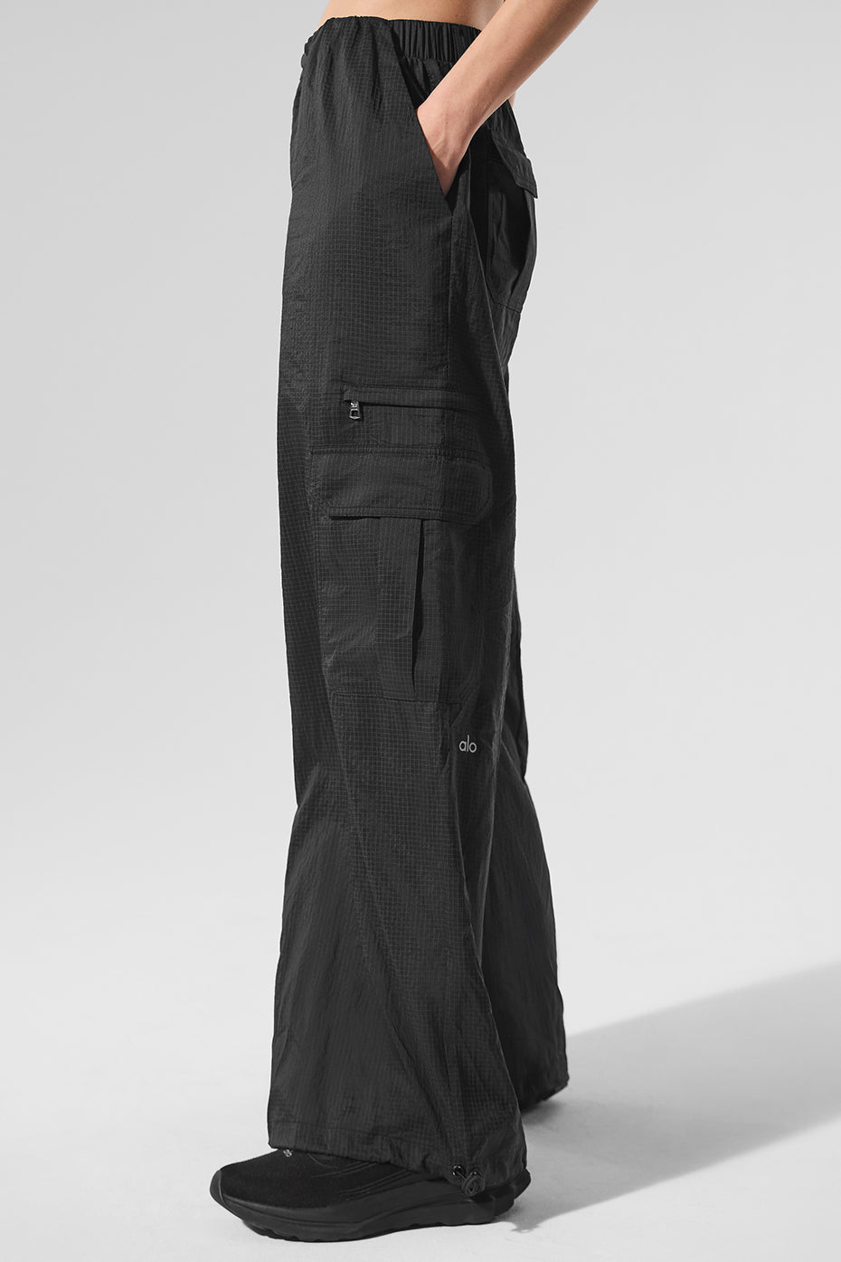 Alo Yoga Women'S Sheer Game Time Wide Leg Jogger