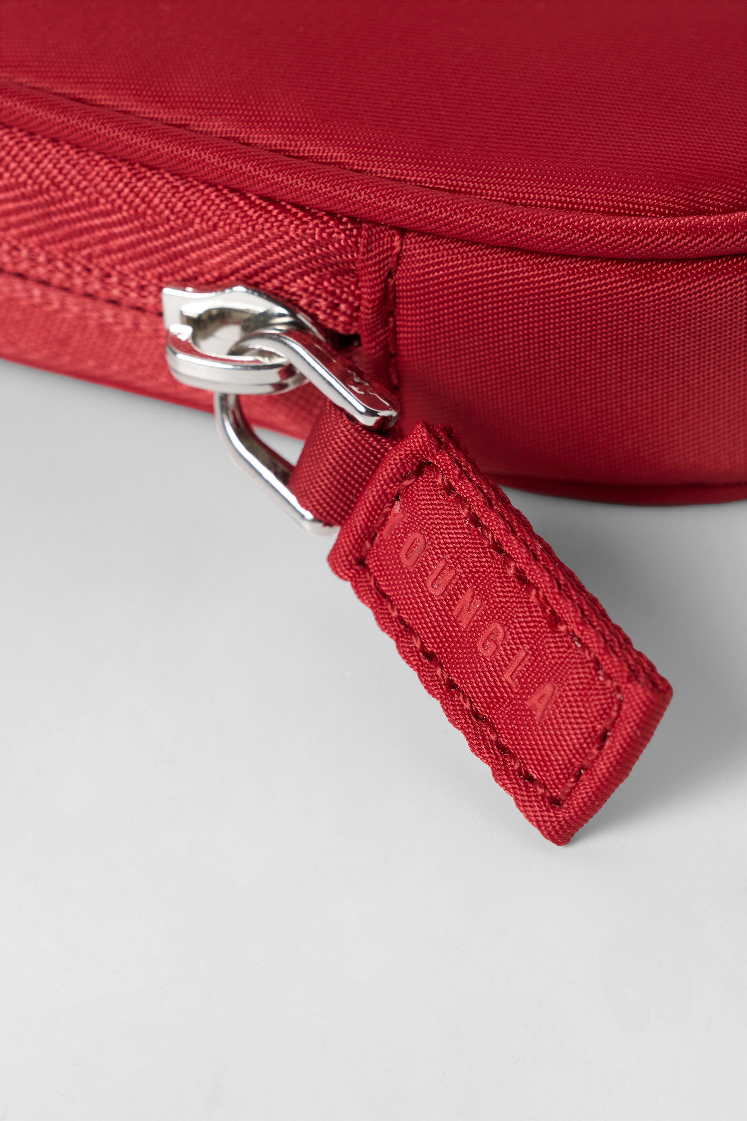 YoungLA W631 - The Bestie Red