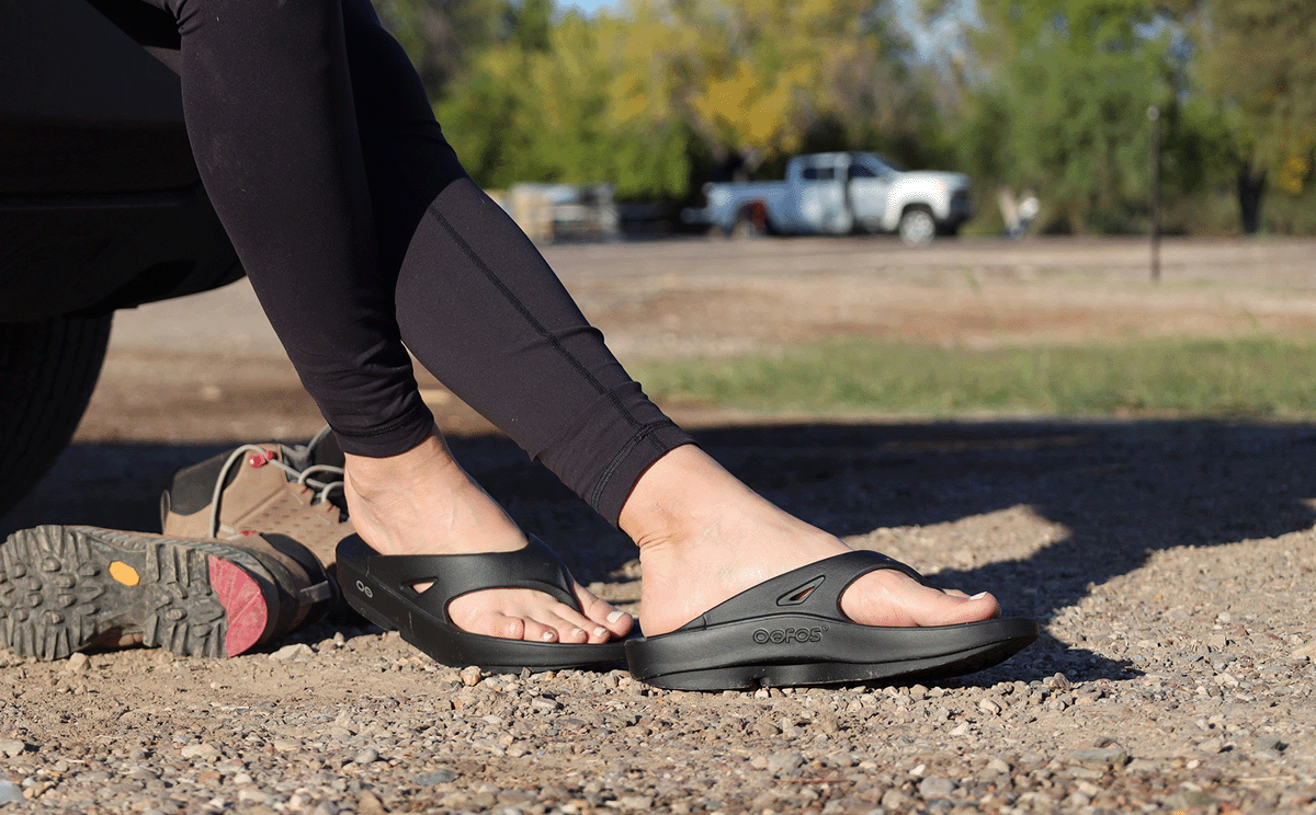 Oofos Women's Sandal Black