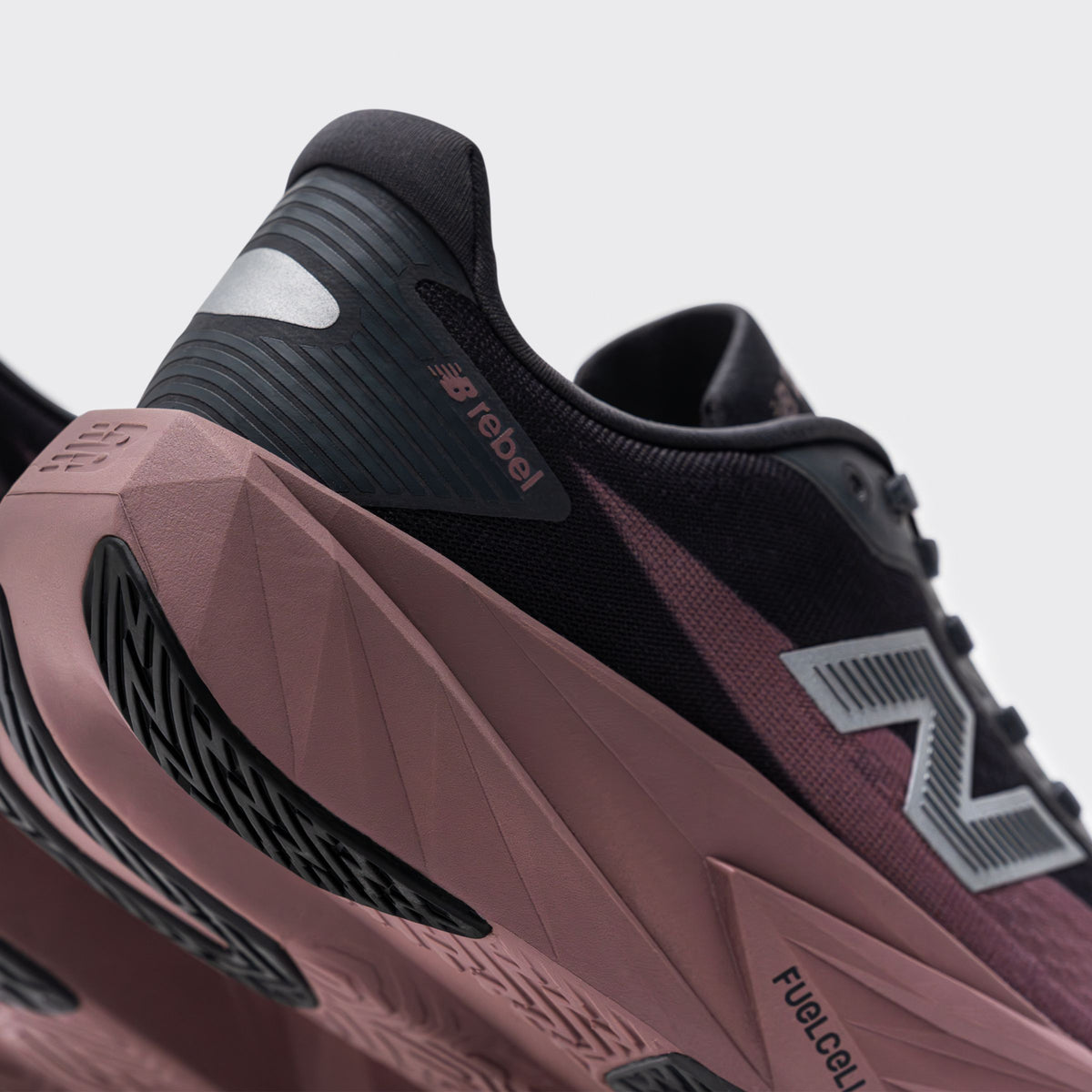 New Balance Fuelcell Rebel V5 Grey