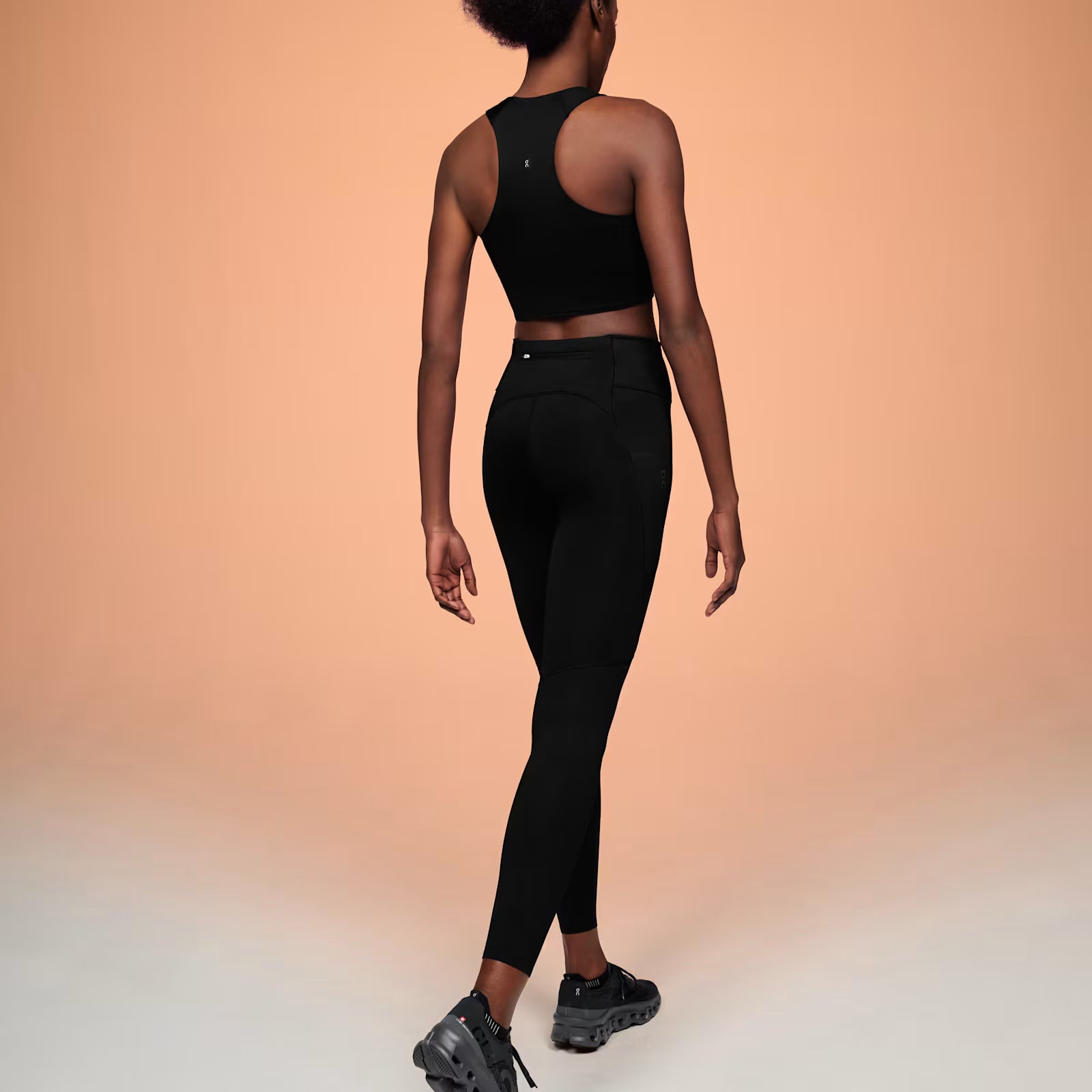 On Race Crop Black | Eclipse (Women'S)