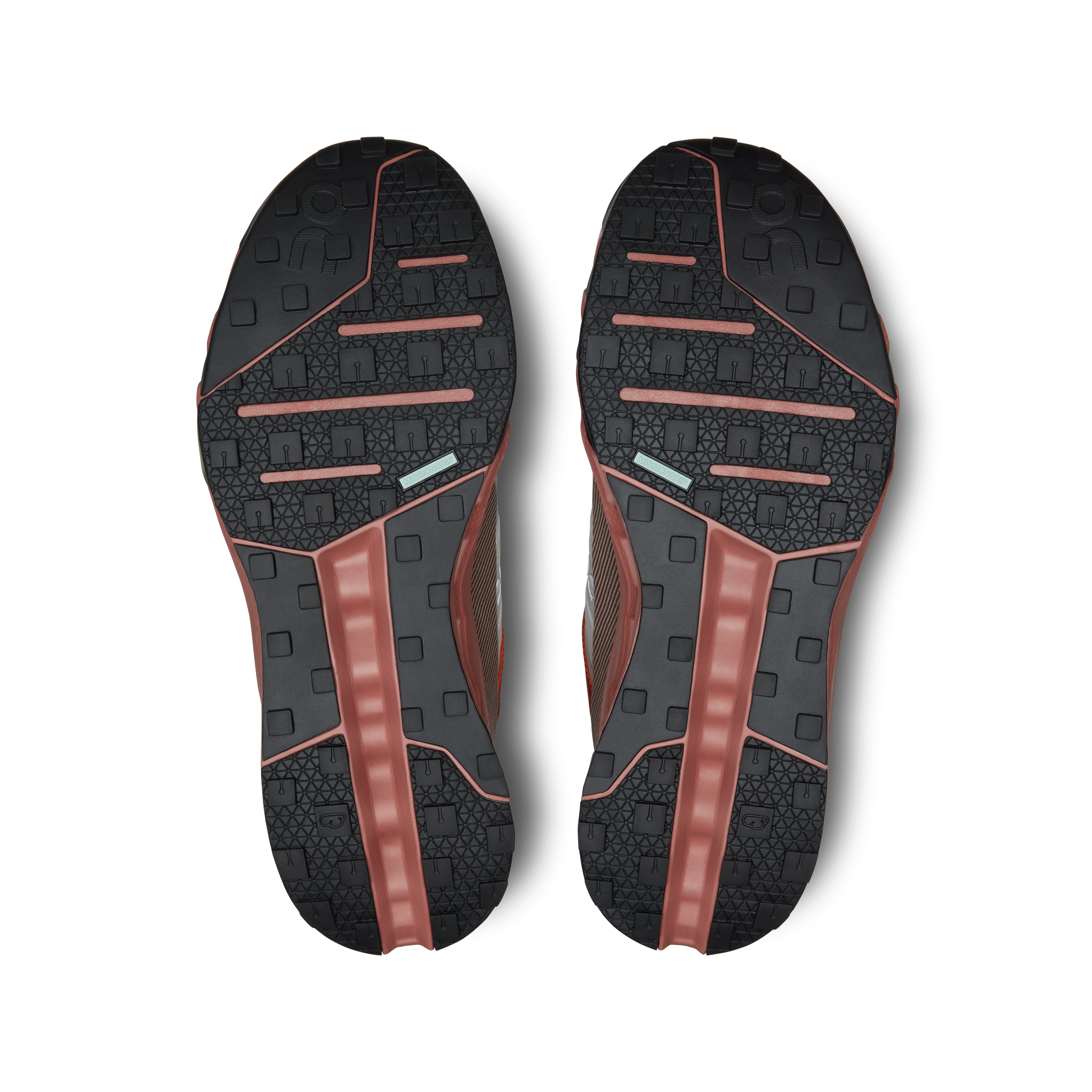 On Cloudhorizon Fog Mahogany