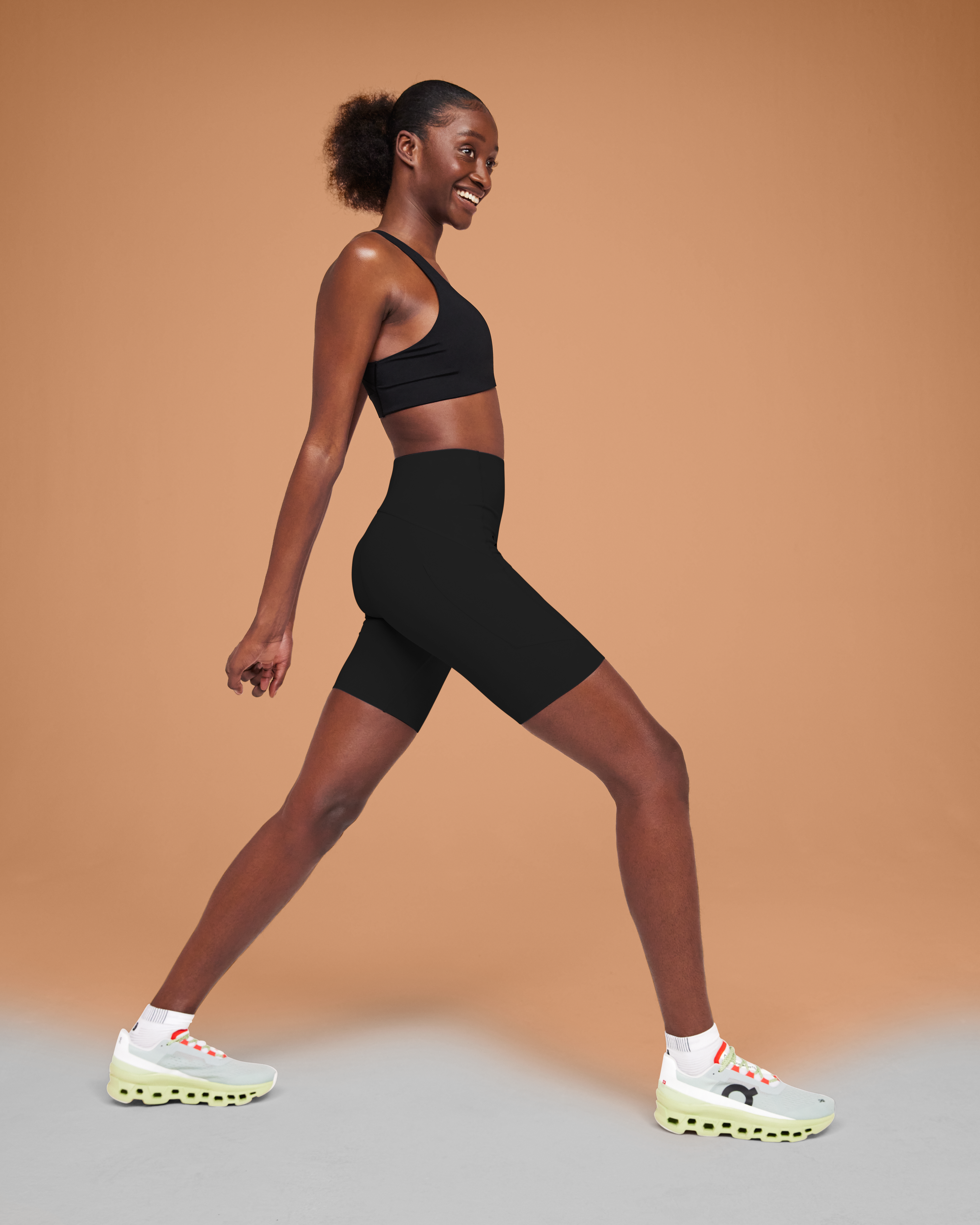 On Movement Tights Short Black (Women'S)