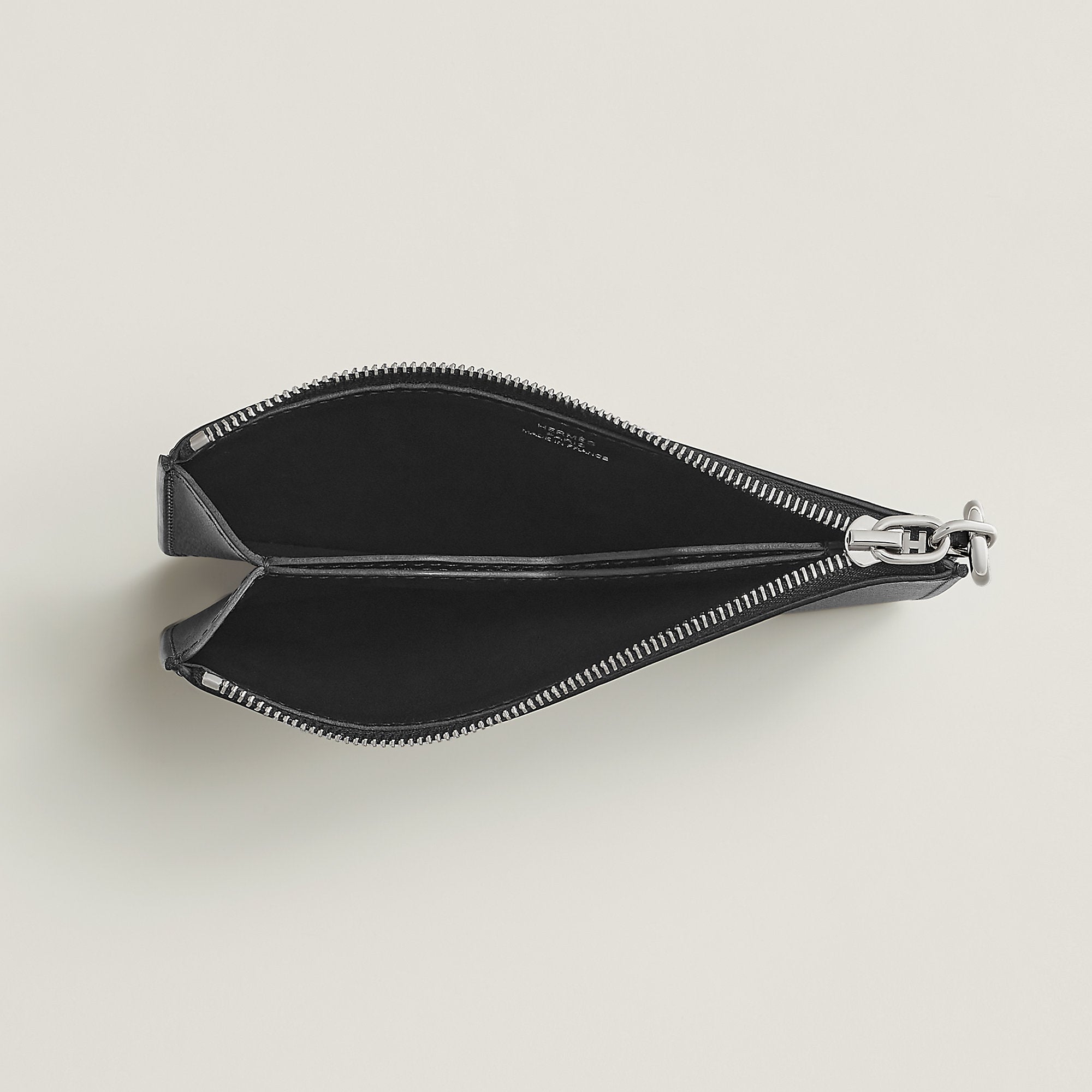 Hermes Zipengo Chaine D'Ancre Card Holder Noir