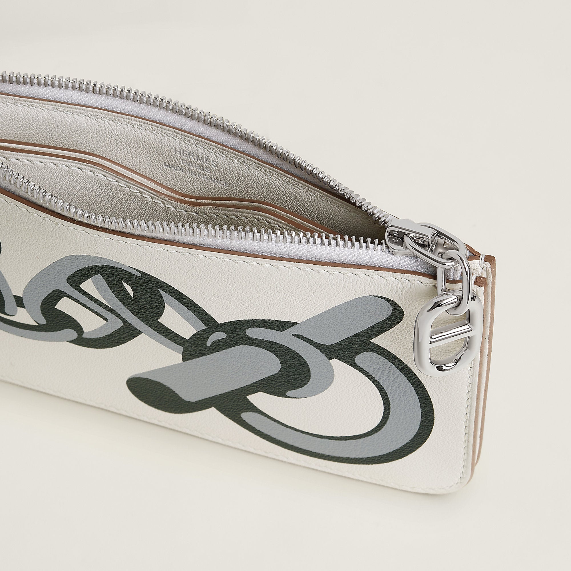 Hermes Zipengo Chaine D'Ancre Card Holder Gris Ple