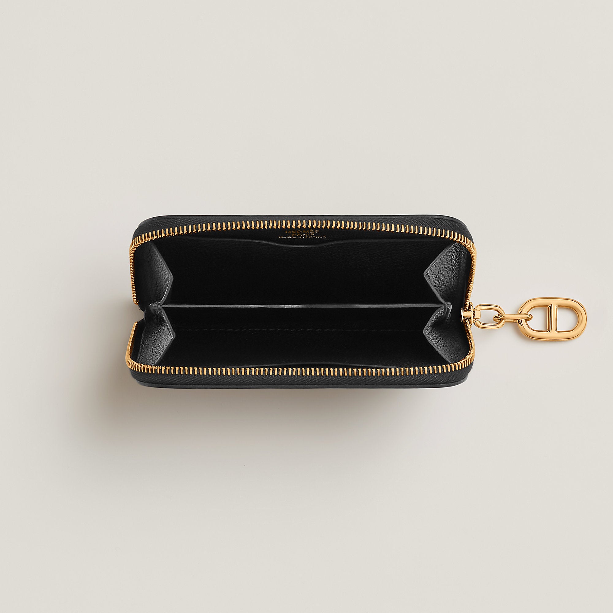 Hermes Zipengo Chaine D'Ancre Compact Card Holder Bton