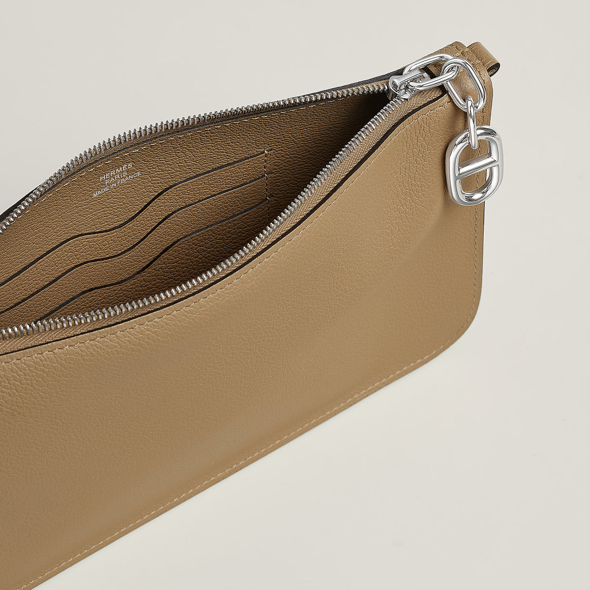 Hermes Zipengo Chaine D'Ancre To Go Pouch Poussire