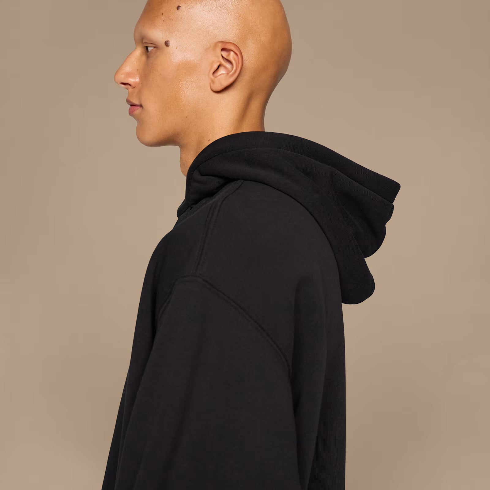 On Club Hoodie Black