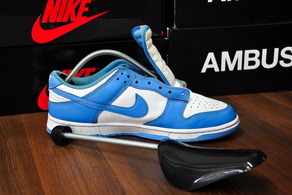 Shoe Tree | Shoe Shaper | Kicks Machine